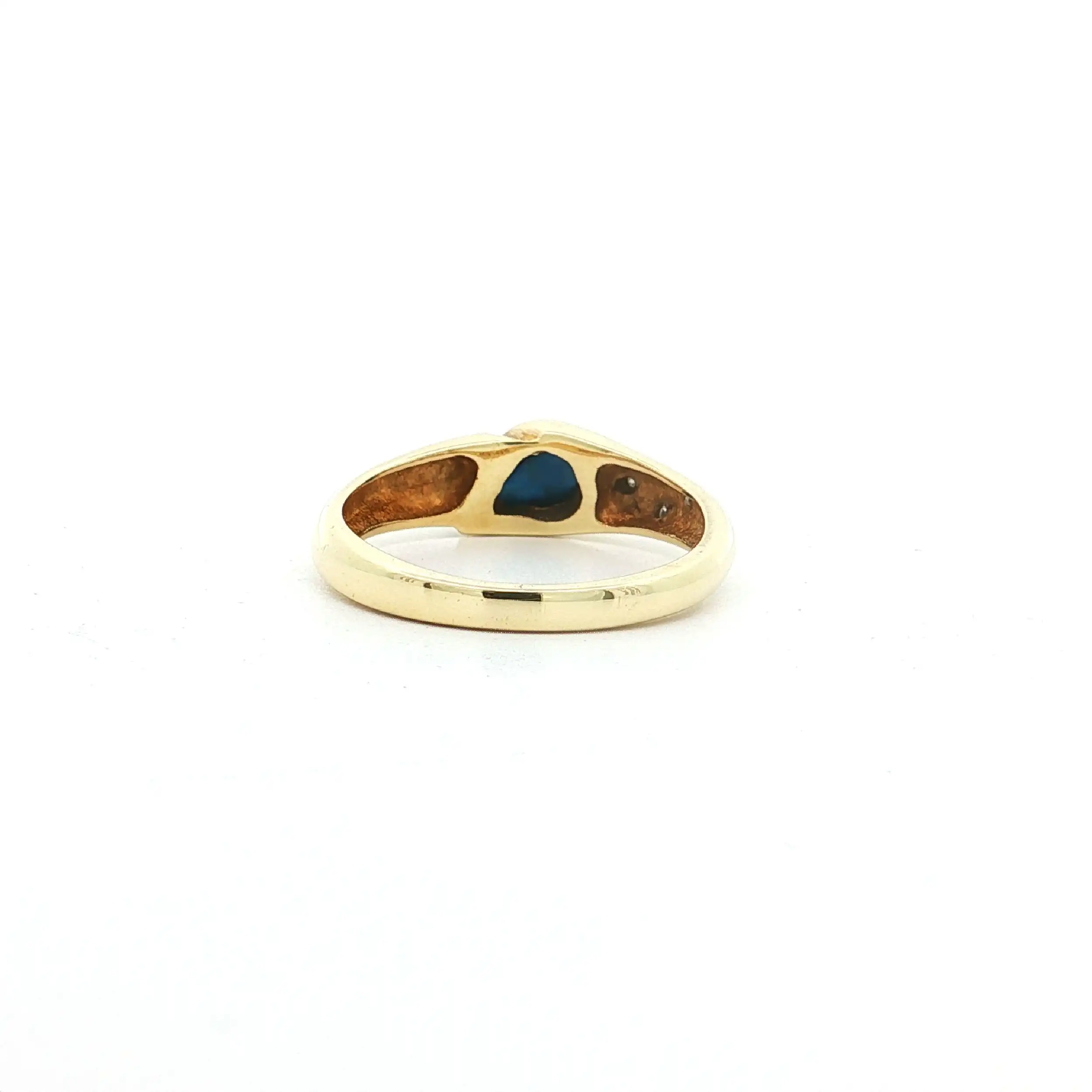 Ring Gelbgold mit Saphir Cabochon & Diamanten, graviert mit 0,023ct.