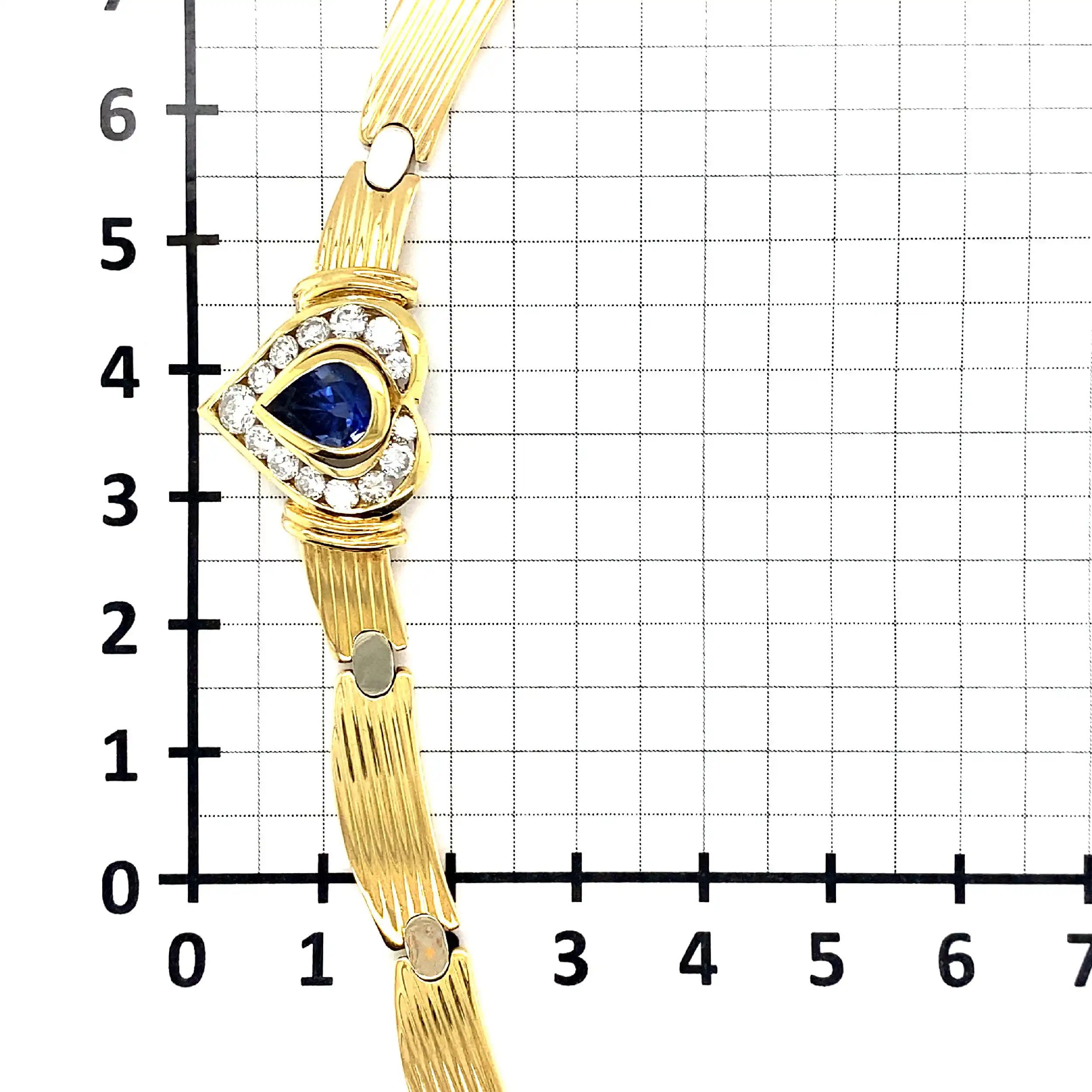 Collier Gelbgold mit Saphir und Brillanten, mit Befundbericht von EPL Collier Gelbgold mit Saphir und Brillanten, mit Befundbericht von EPL