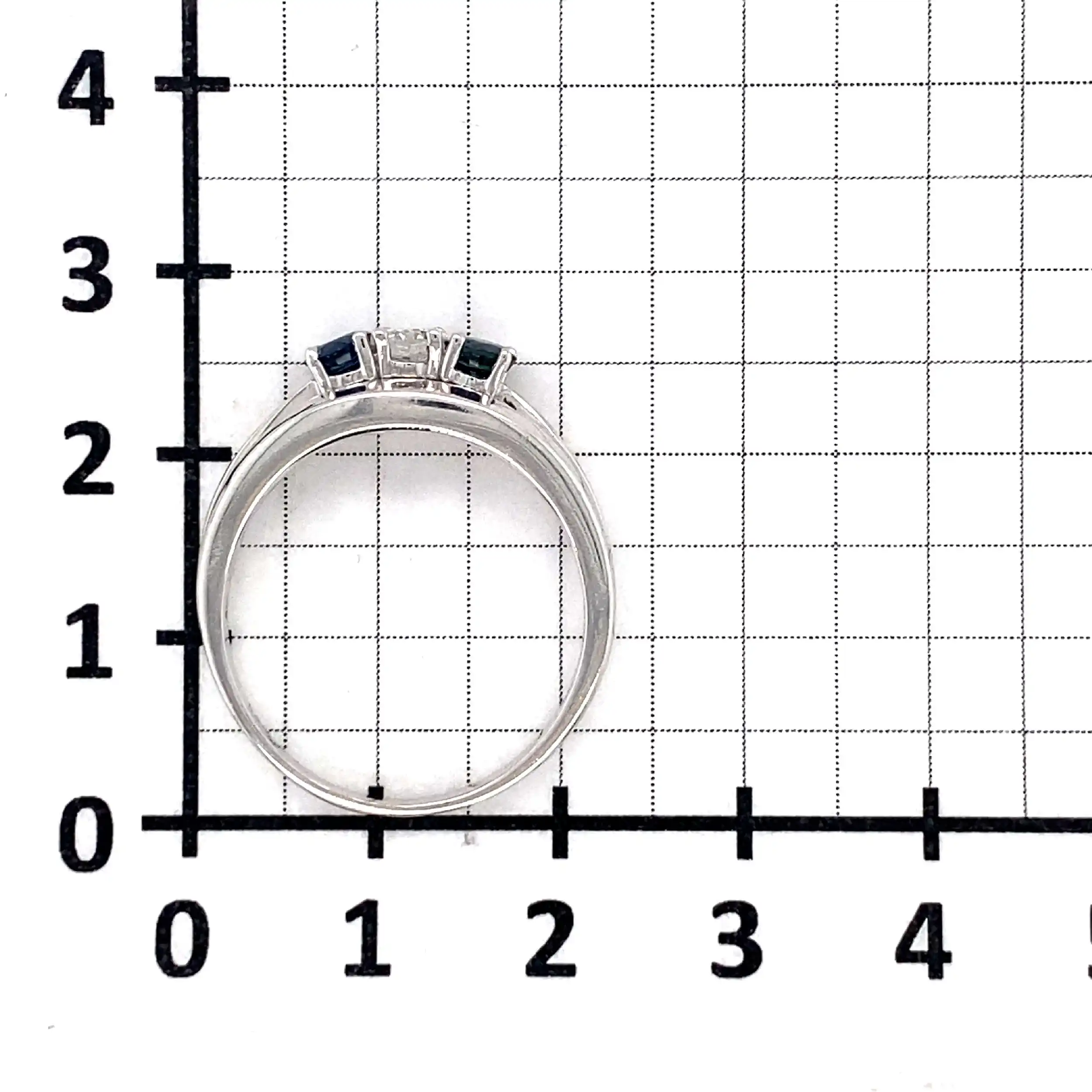 Ring Weißgold mit Brillant und Saphiren