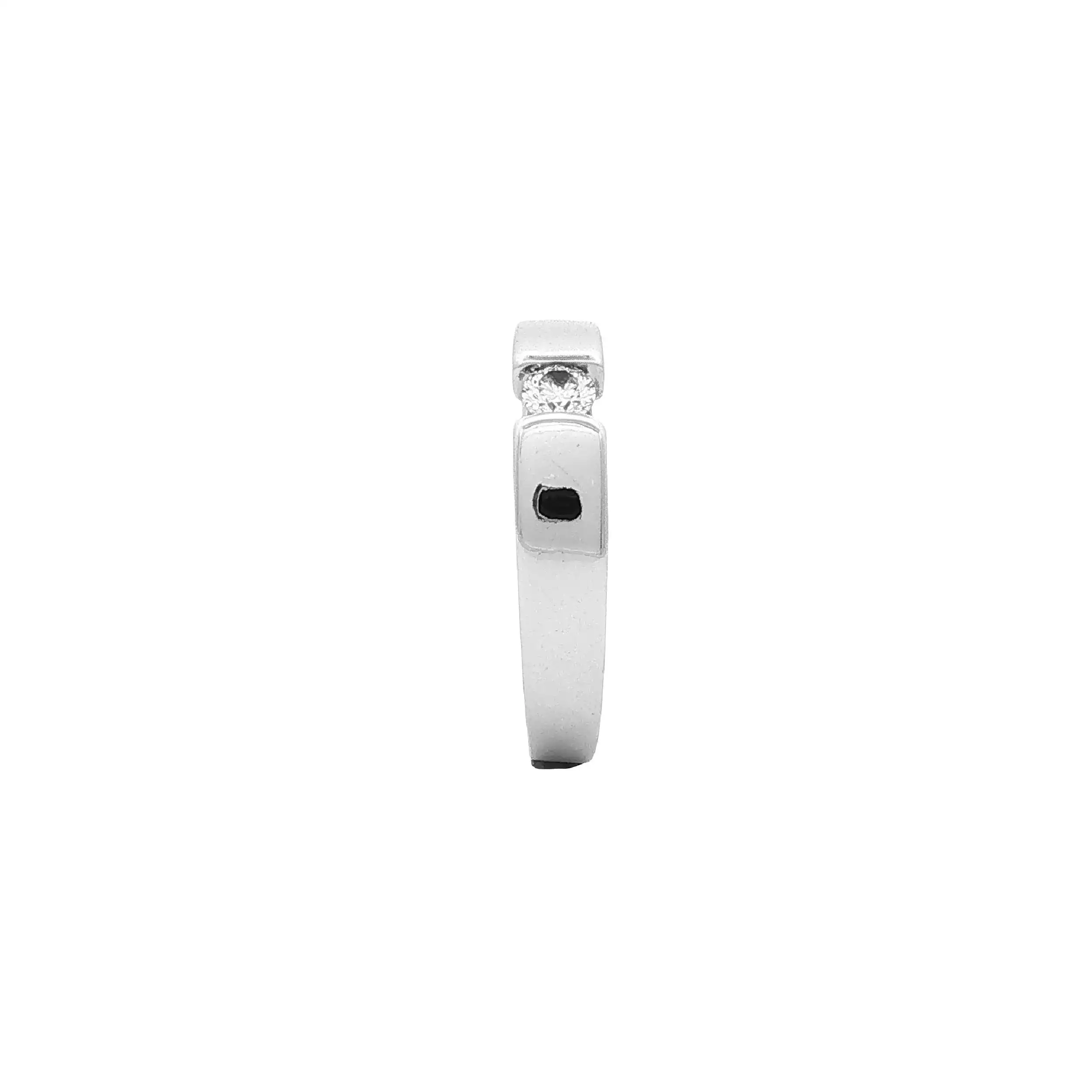 Ring Weißgold Christ mit Brillant Solitär, graviert mit 0,10ct Ring Weißgold Christ mit Brillant Solitär, graviert mit 0,10ct