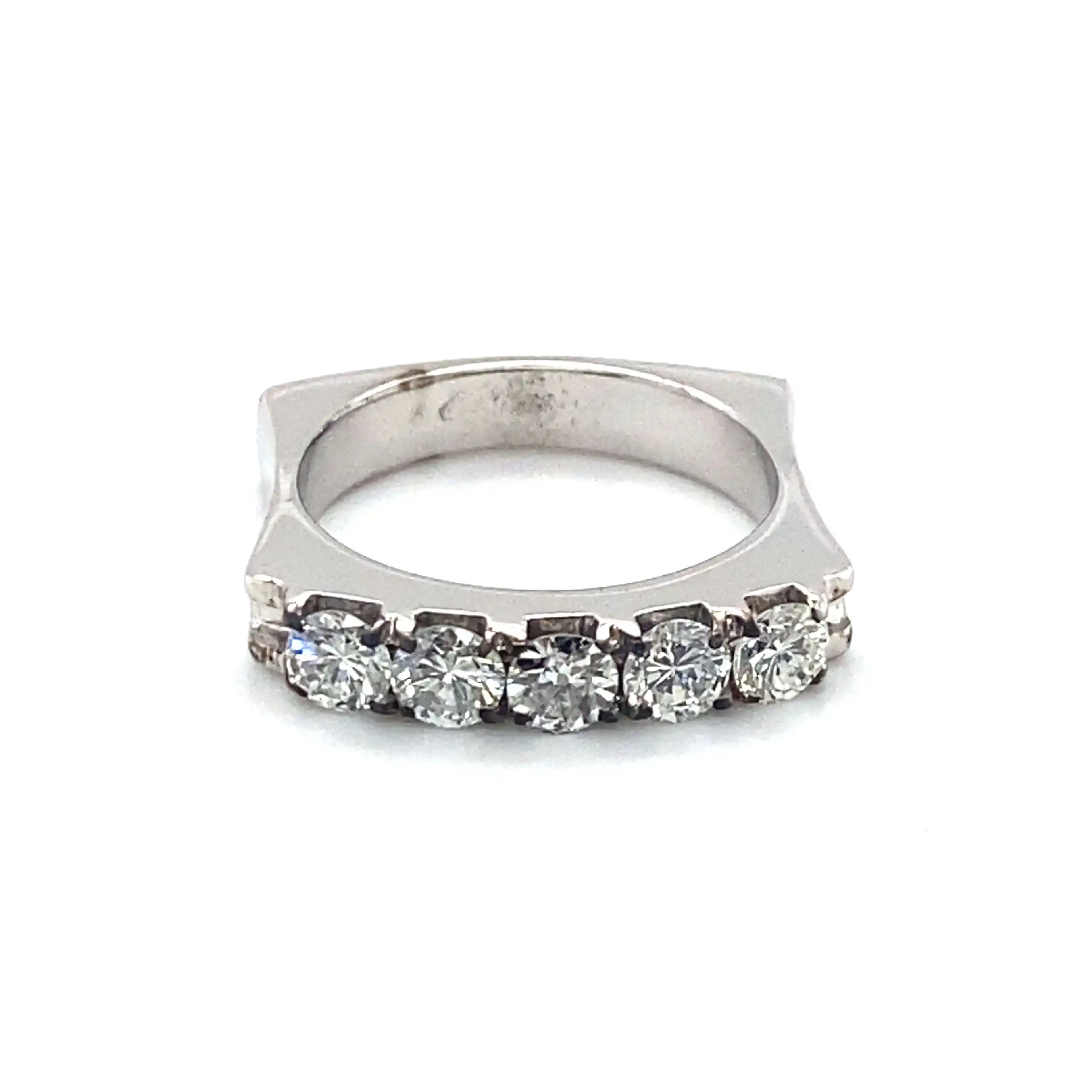 Ring Quadratisch Weißgold mit Brillanten Ring Quadratisch Weißgold mit Brillanten