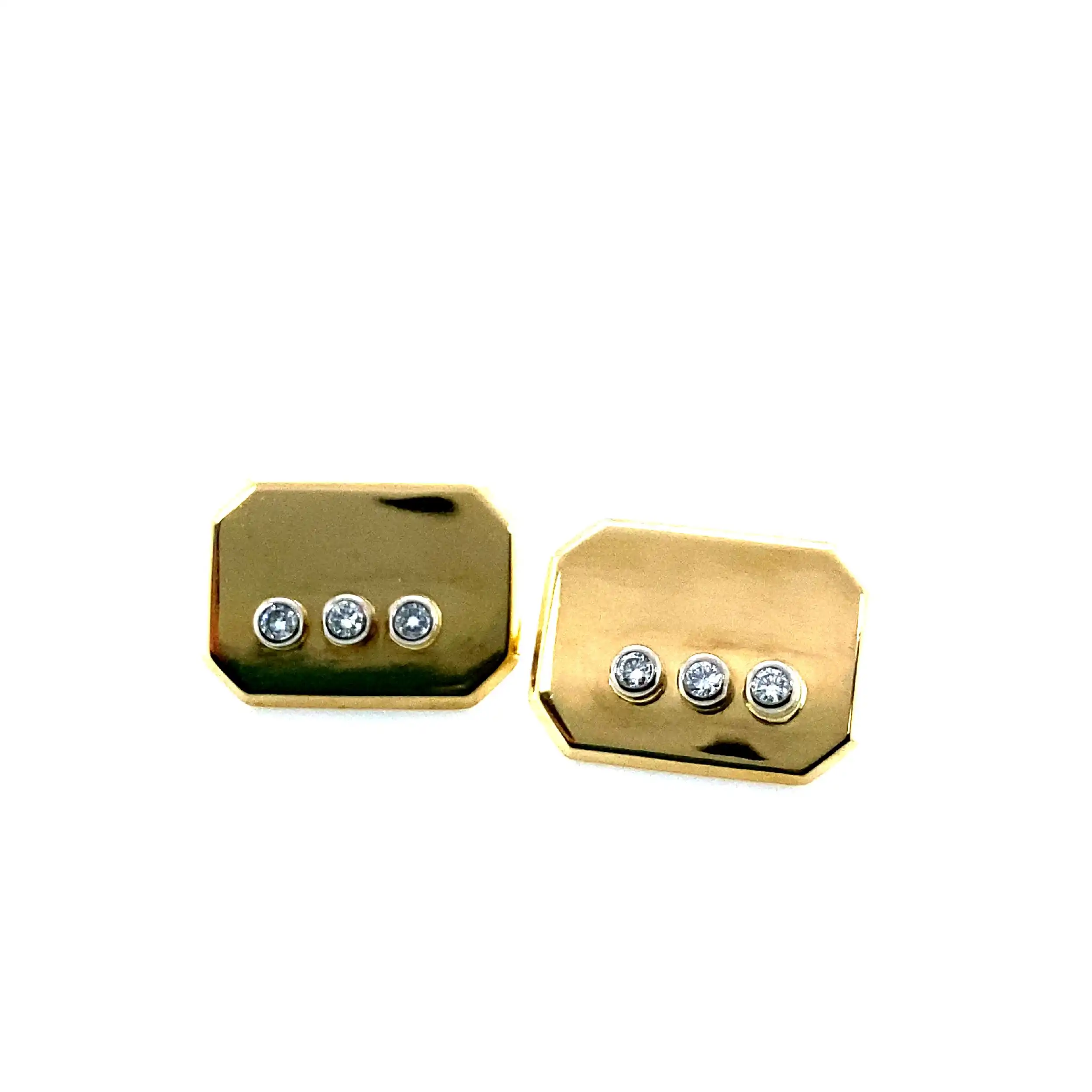 Manschettenknöpfe Bicolor mit Brillanten, graviert mit je 0,17ct Manschettenknöpfe Bicolor mit Brillanten, graviert mit je 0,17ct