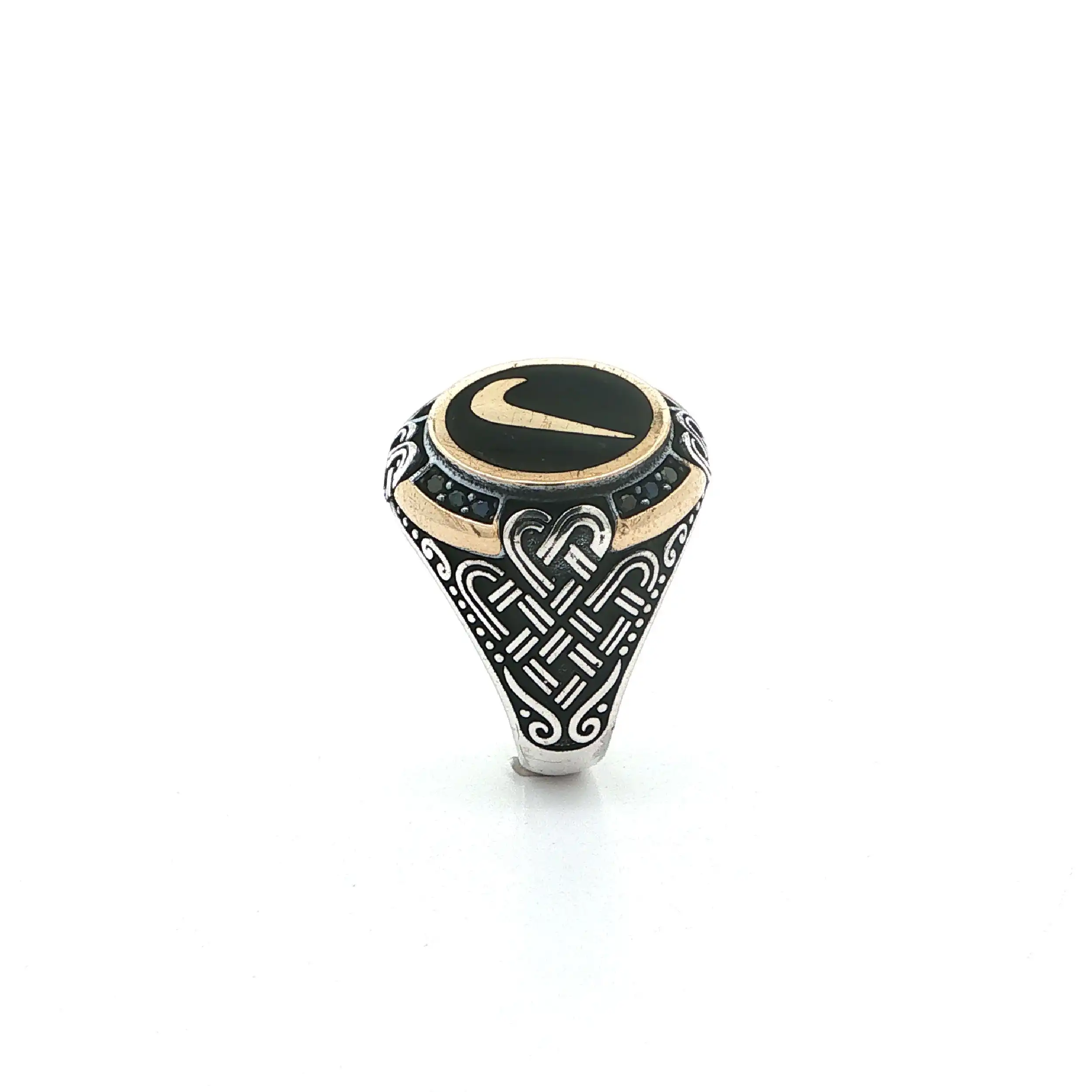 Silberring mit schwarzen Farbsteinen & Nike Emblem