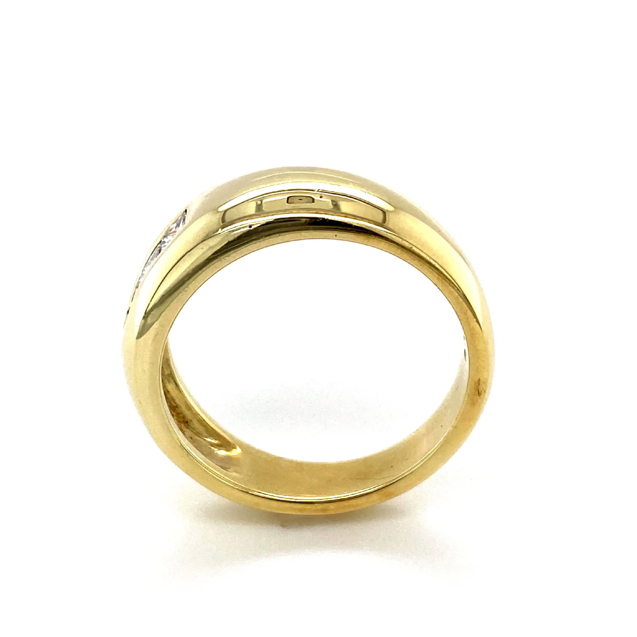 Ring Gelbgold mit Diamanten im Carreeschliff Ring Gelbgold mit Diamanten im Carreeschliff