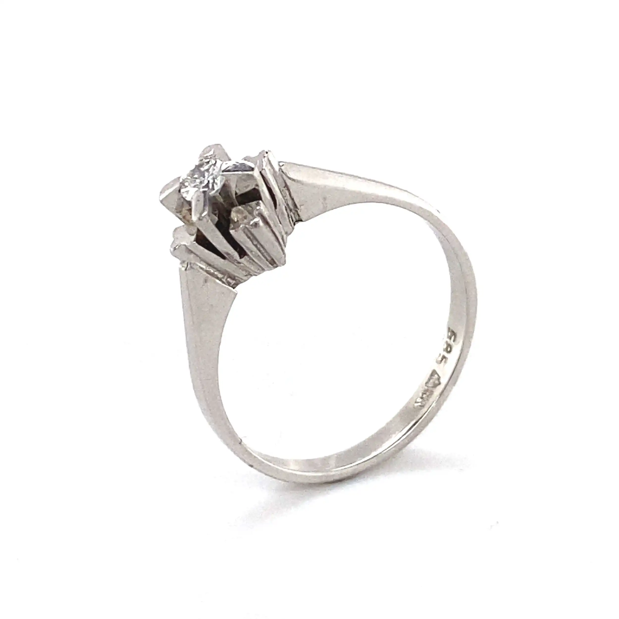 Ring Weißgold mit Brillant Ring Weißgold mit Brillant