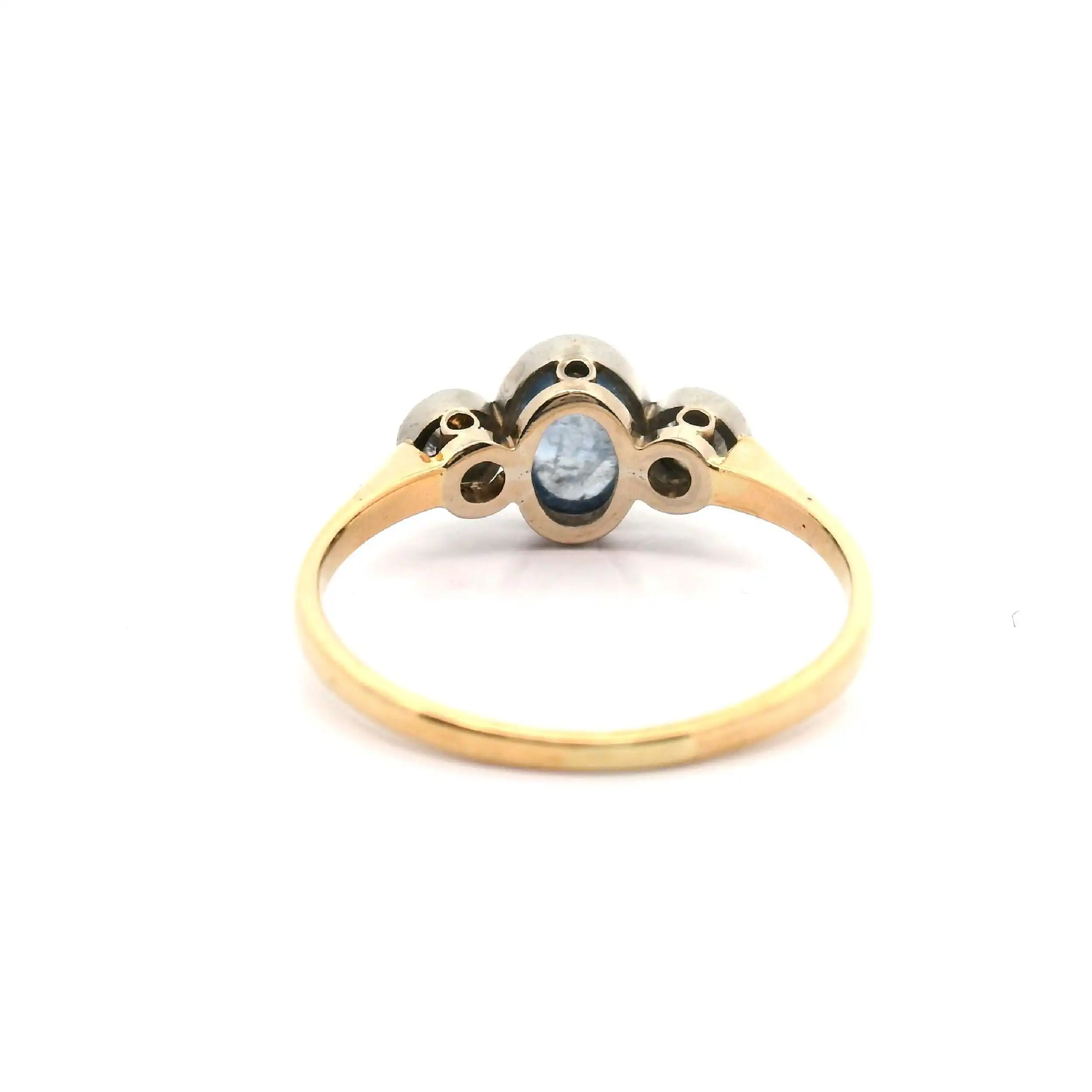 Ring Bicolor mit blauem Cabochon und Brillanten Ring Bicolor mit blauem Cabochon und Brillanten