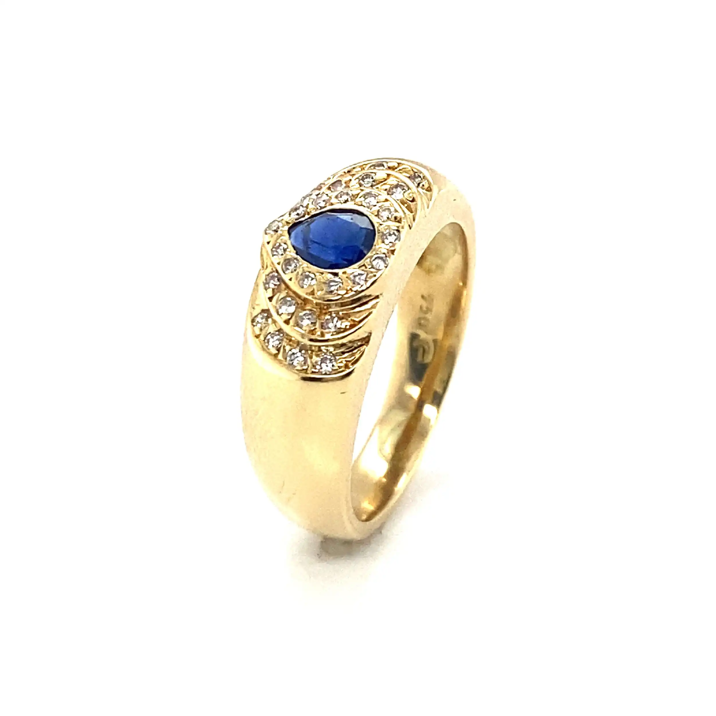 Ring mit Brillanten und Saphir - leicht beschädigt Ring mit Brillanten und Saphir - leicht beschädigt