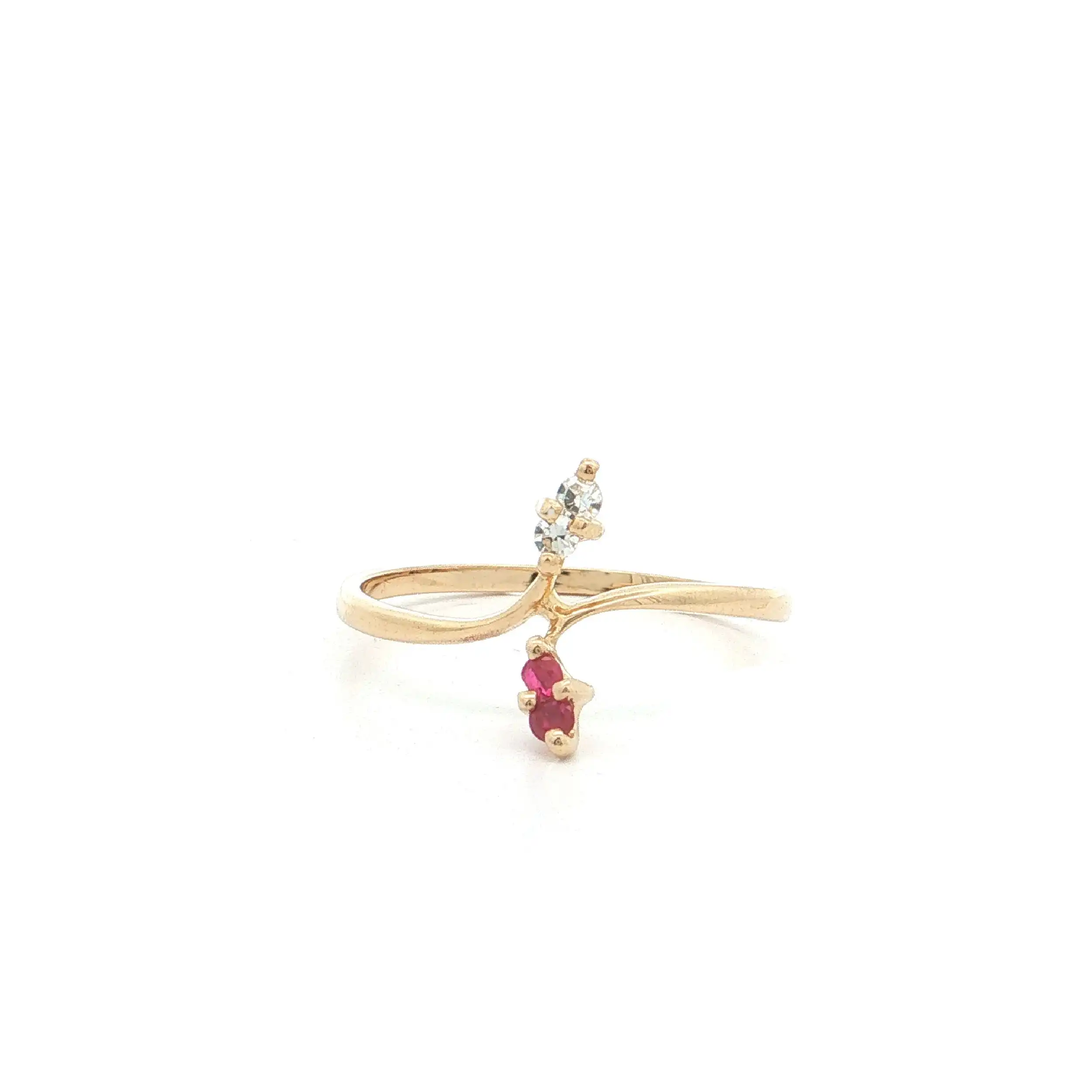 Ring Gelbgold mit Rubinen und Diamanten