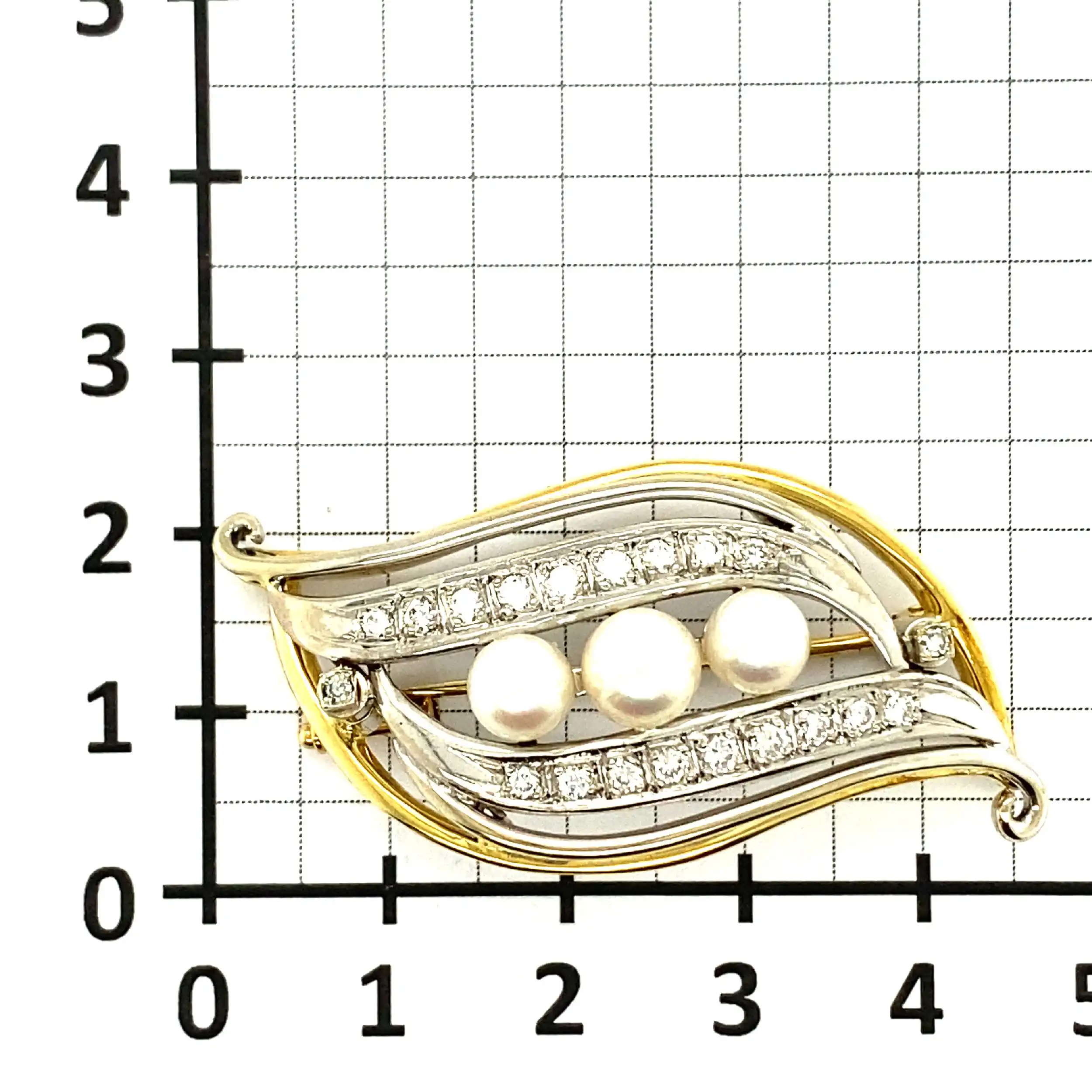 Brosche Bicolor mit Perlen, Brillanten & Diamanten