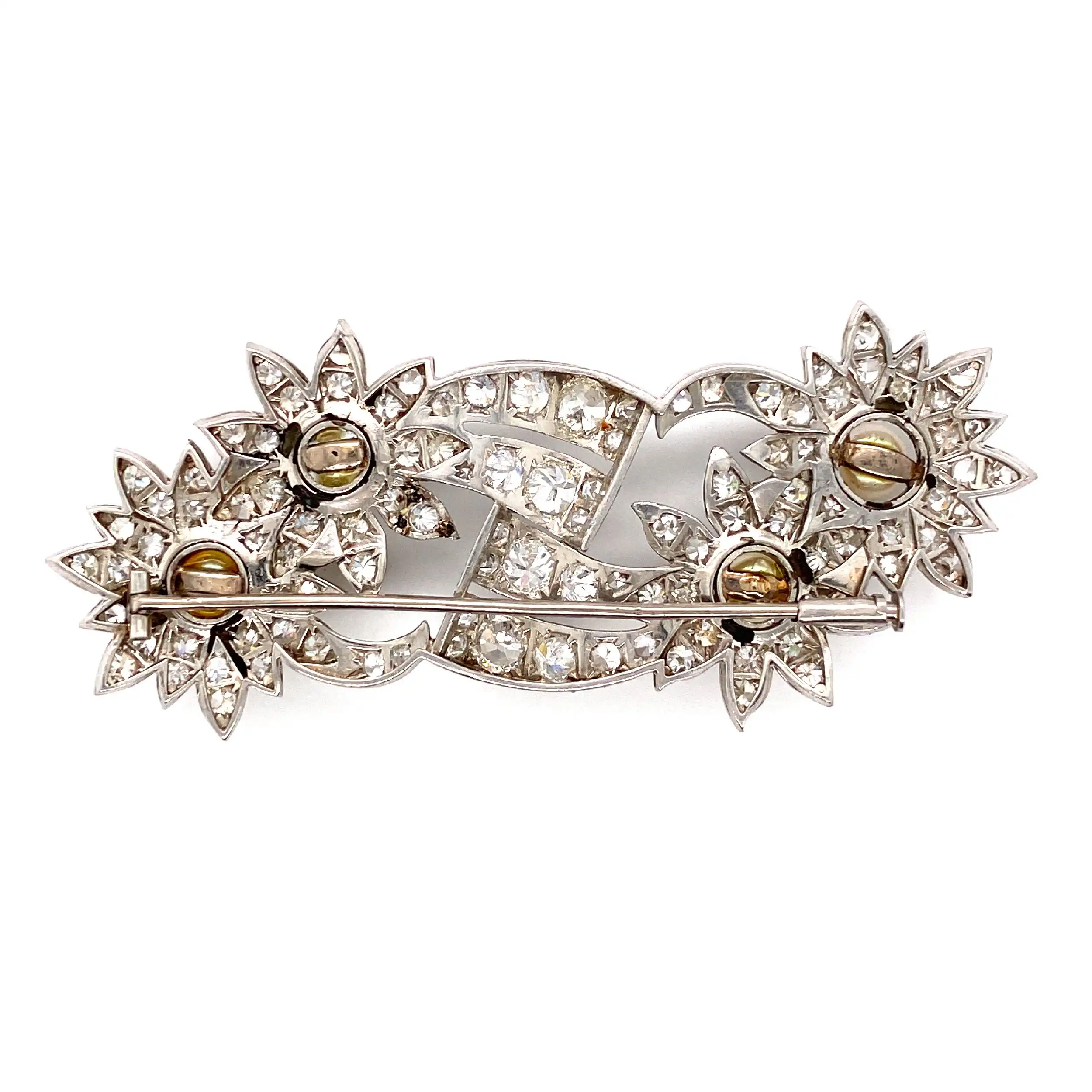 Brosche Weißgold mit Brillanten/Diamanten und Perlen Brosche Weißgold mit Brillanten/Diamanten und Perlen