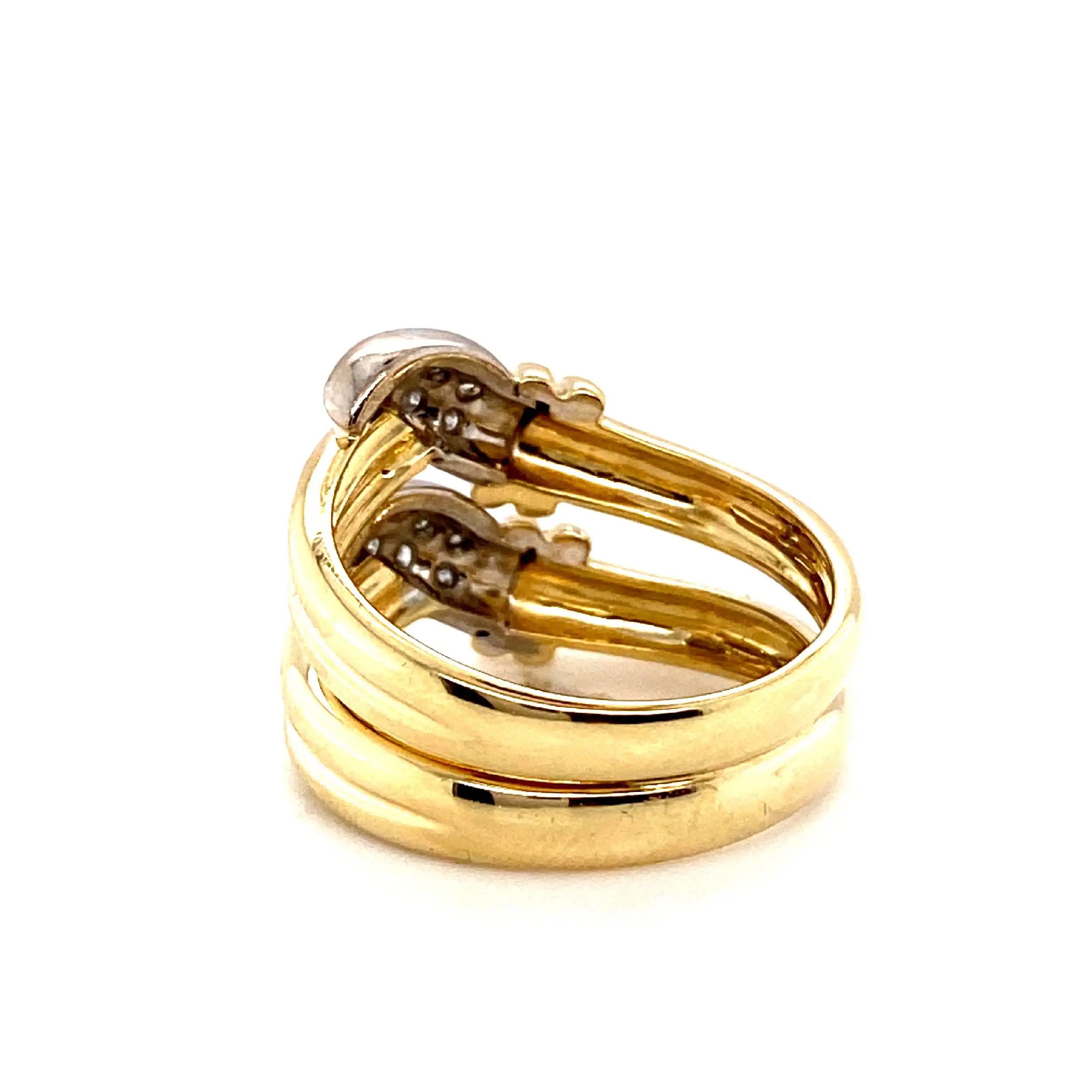 Ring Bicolor mit Brillanten Ring Bicolor mit Brillanten