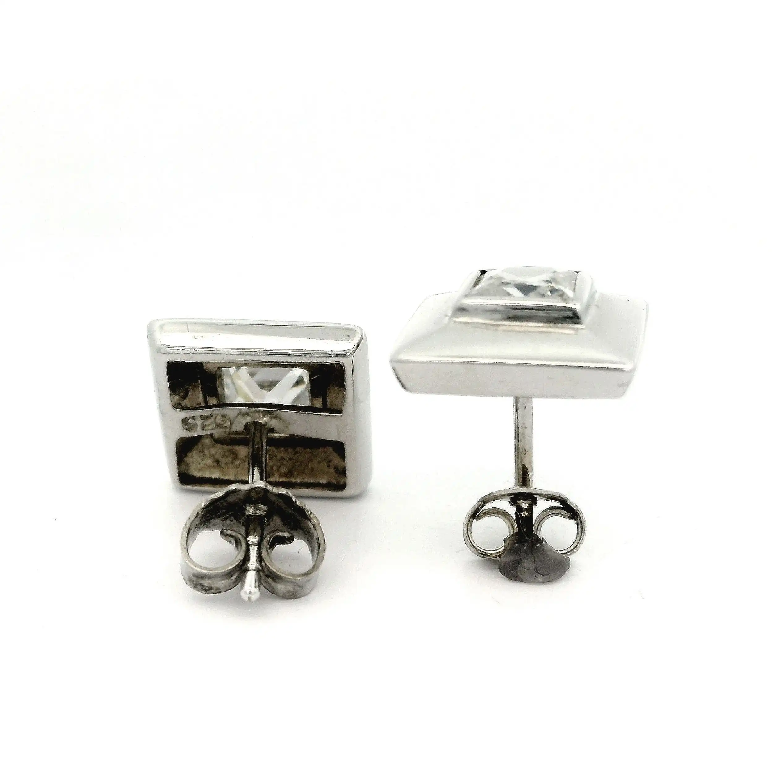 Ohrstecker Silber viereckig mit Zirkonia