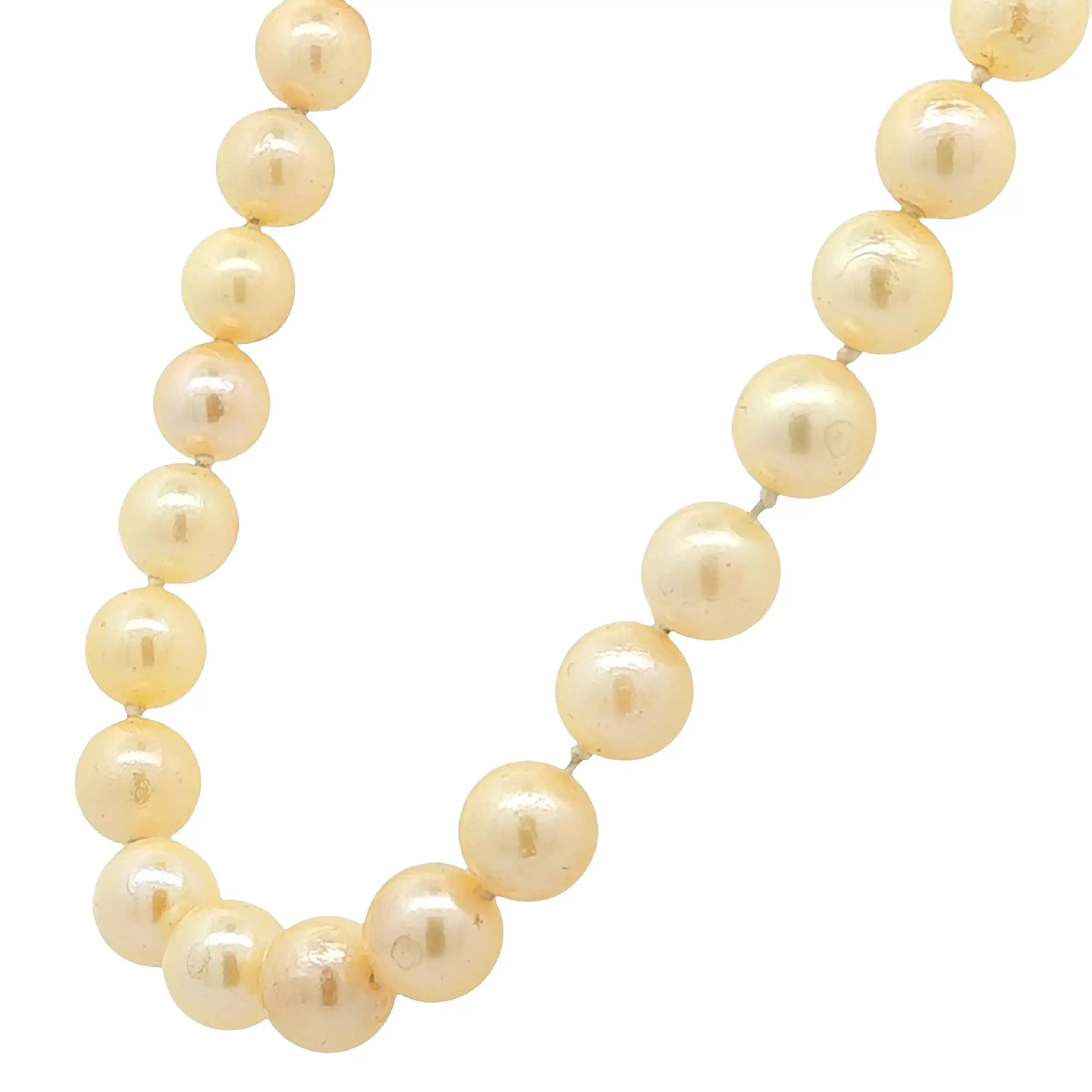 Perlkette mit Gelbgoldschließe Perlkette mit Gelbgoldschließe