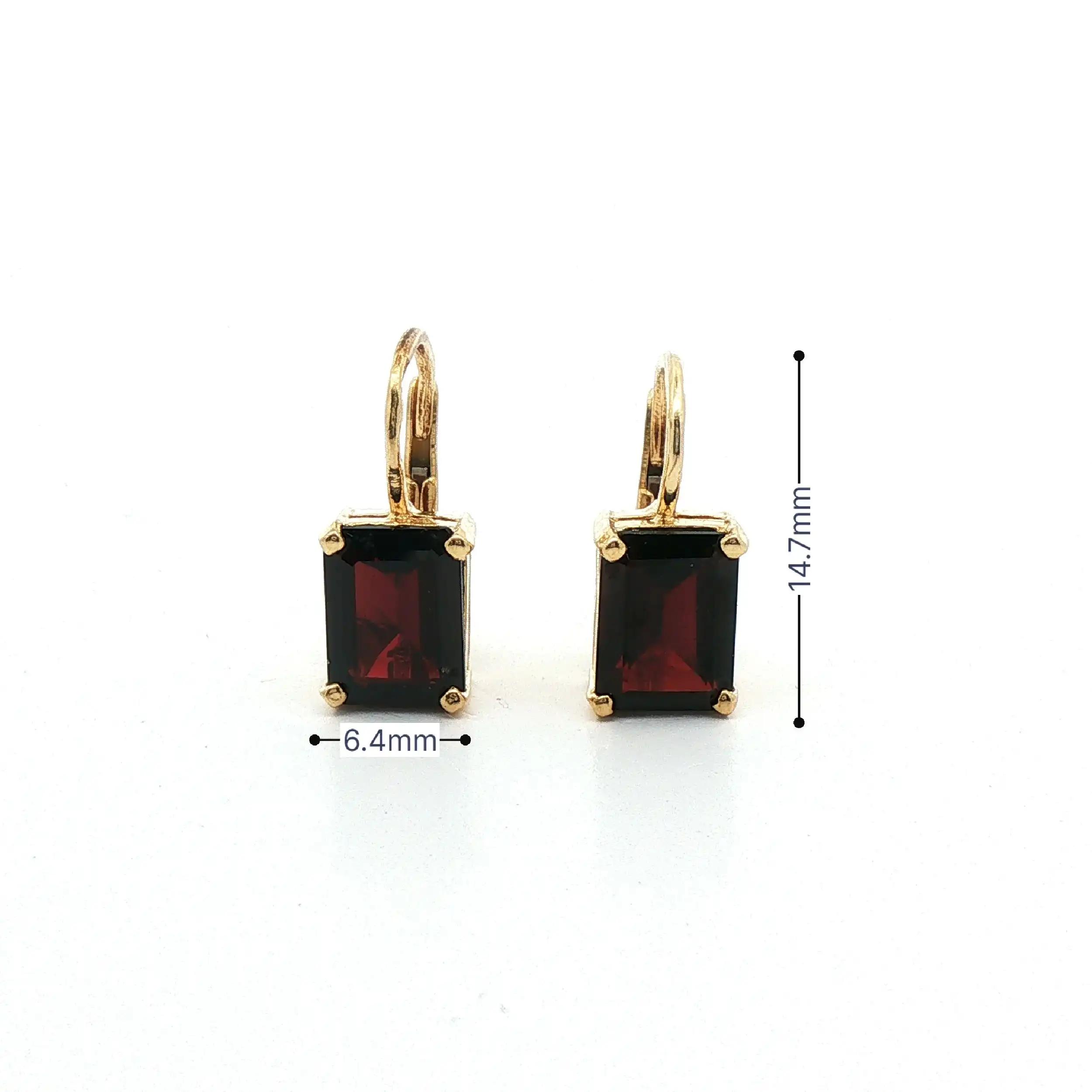 Ohrringe Gelbgold mit Granat Ohrringe Gelbgold mit Granat
