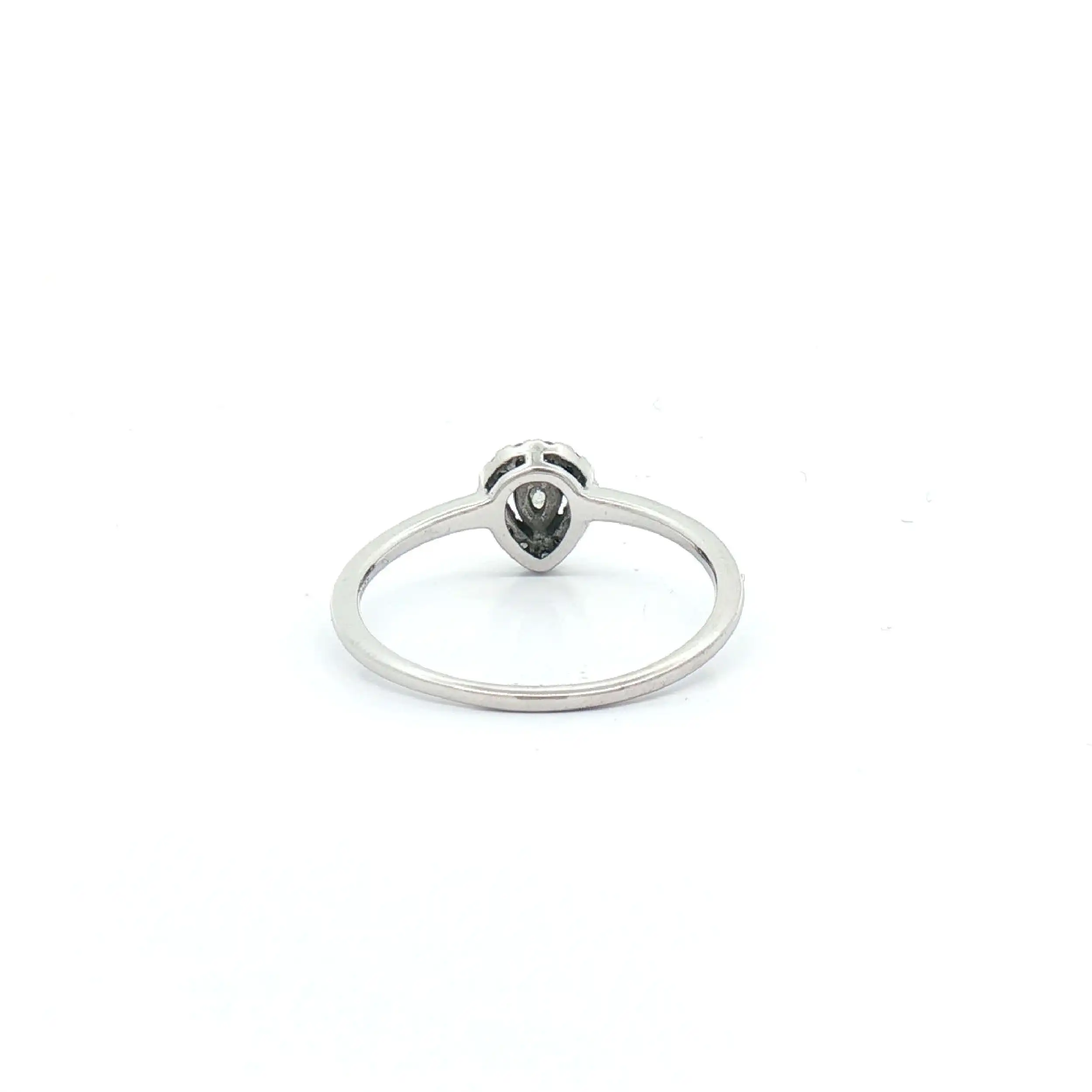 Ring Weißgold mit Brillanten und Diamant im Tropfenschliff Christ Ring Weißgold mit Brillanten und Diamant im Tropfenschliff Christ