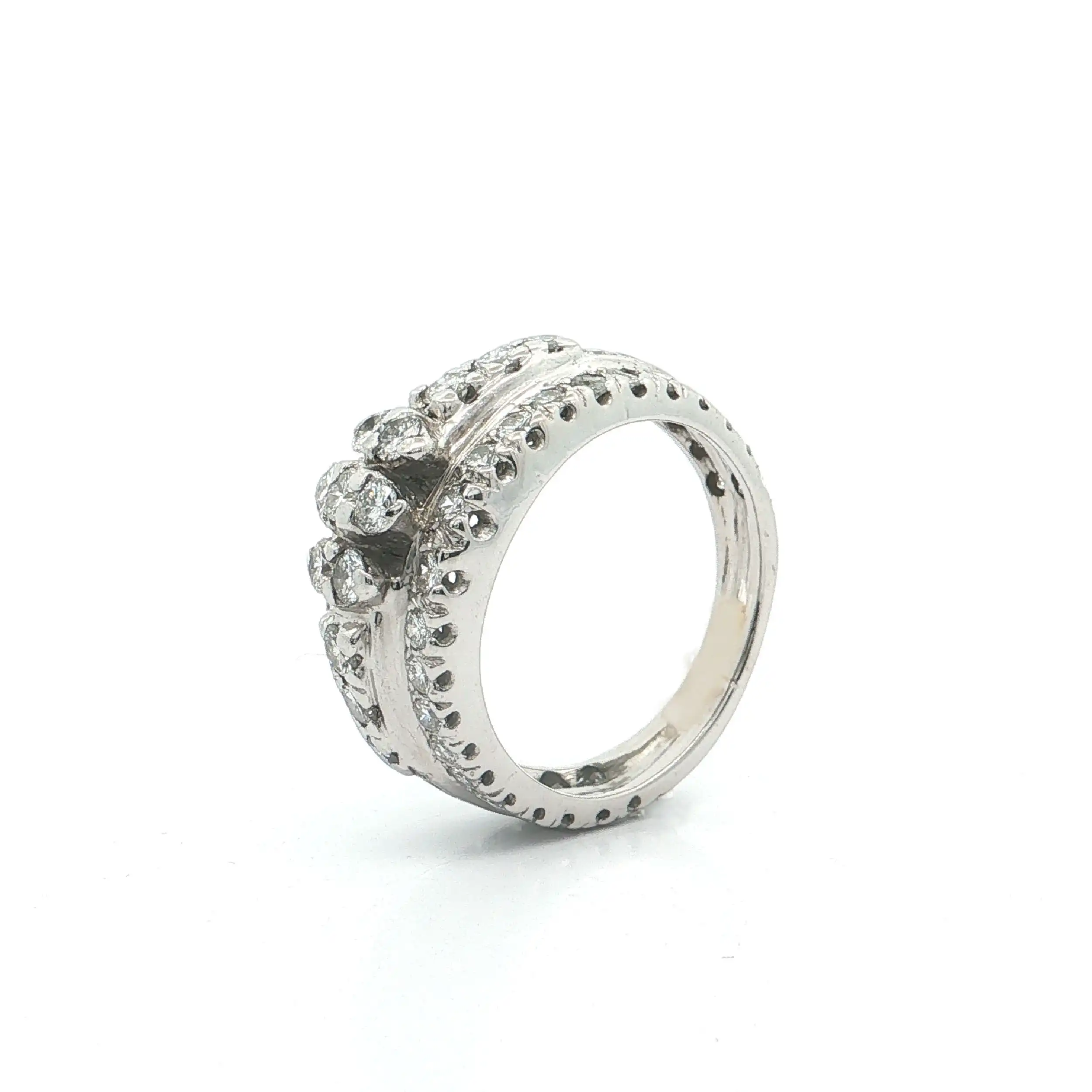 Ring Weißgold mit Brillanten und Diamanten