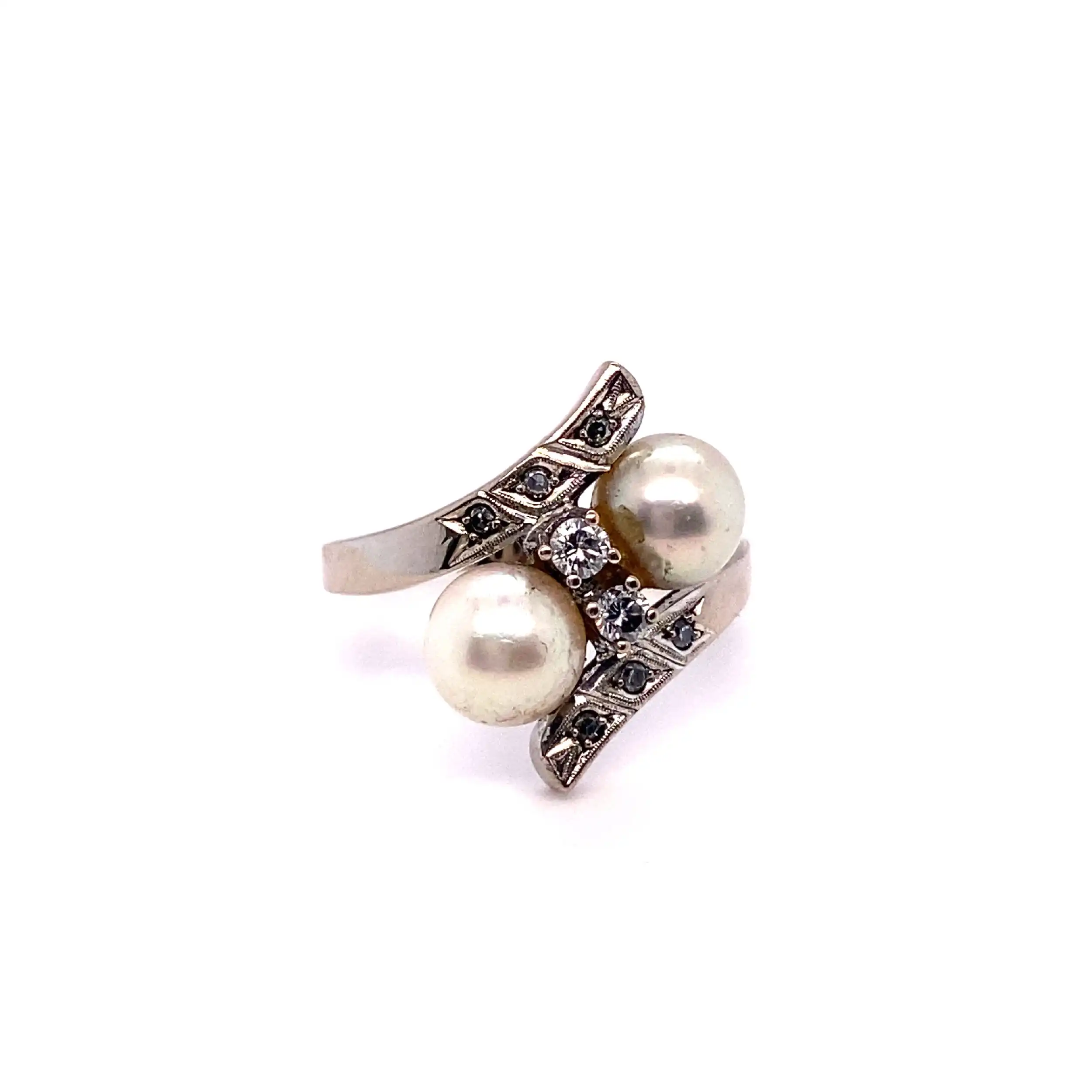 Ring Weißgold mit Perlen, Brillanten und Diamanten Ring Weißgold mit Perlen, Brillanten und Diamanten