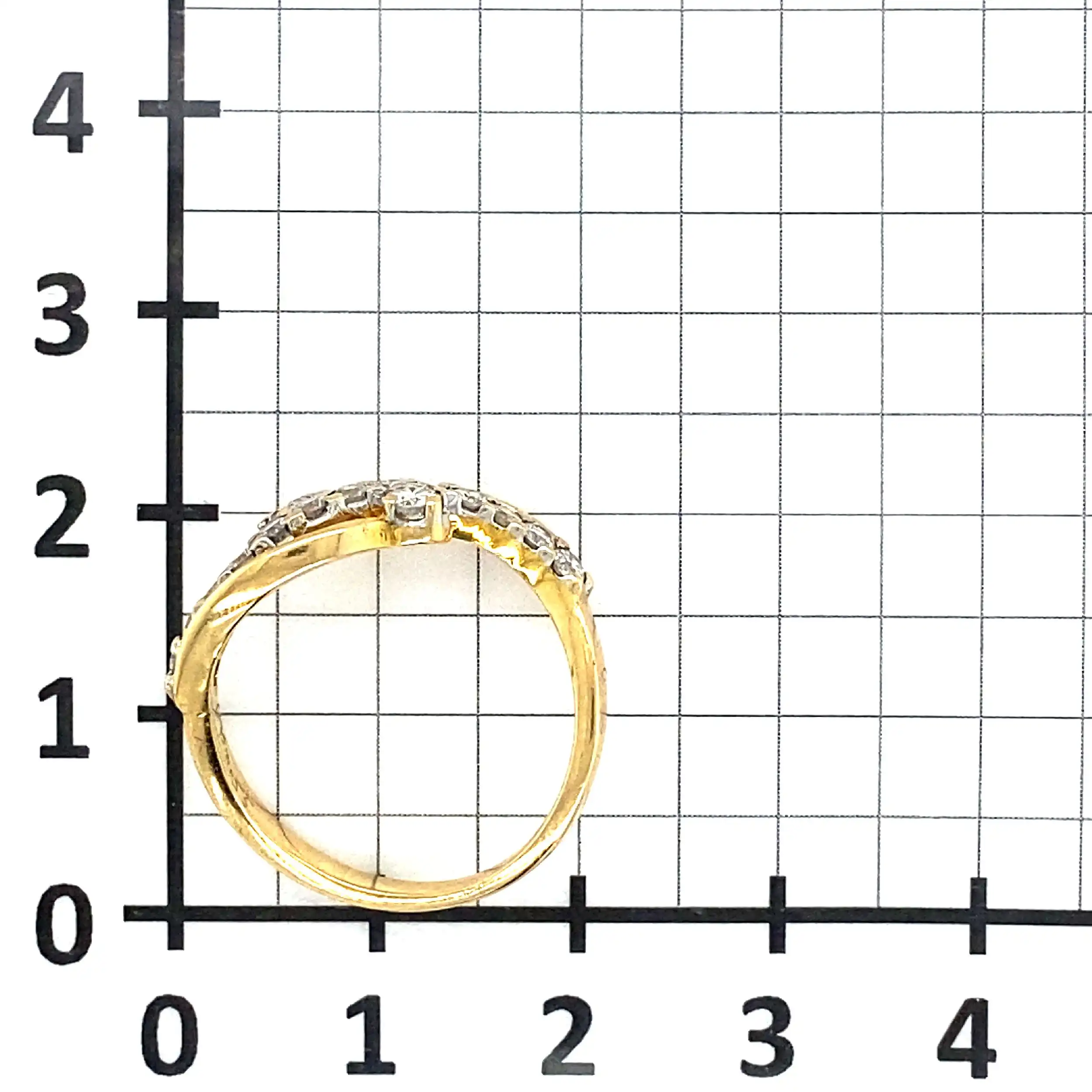 Ring Gelbgold mit Brillanten, garviert mit 0,75ct Ring Gelbgold mit Brillanten, garviert mit 0,75ct