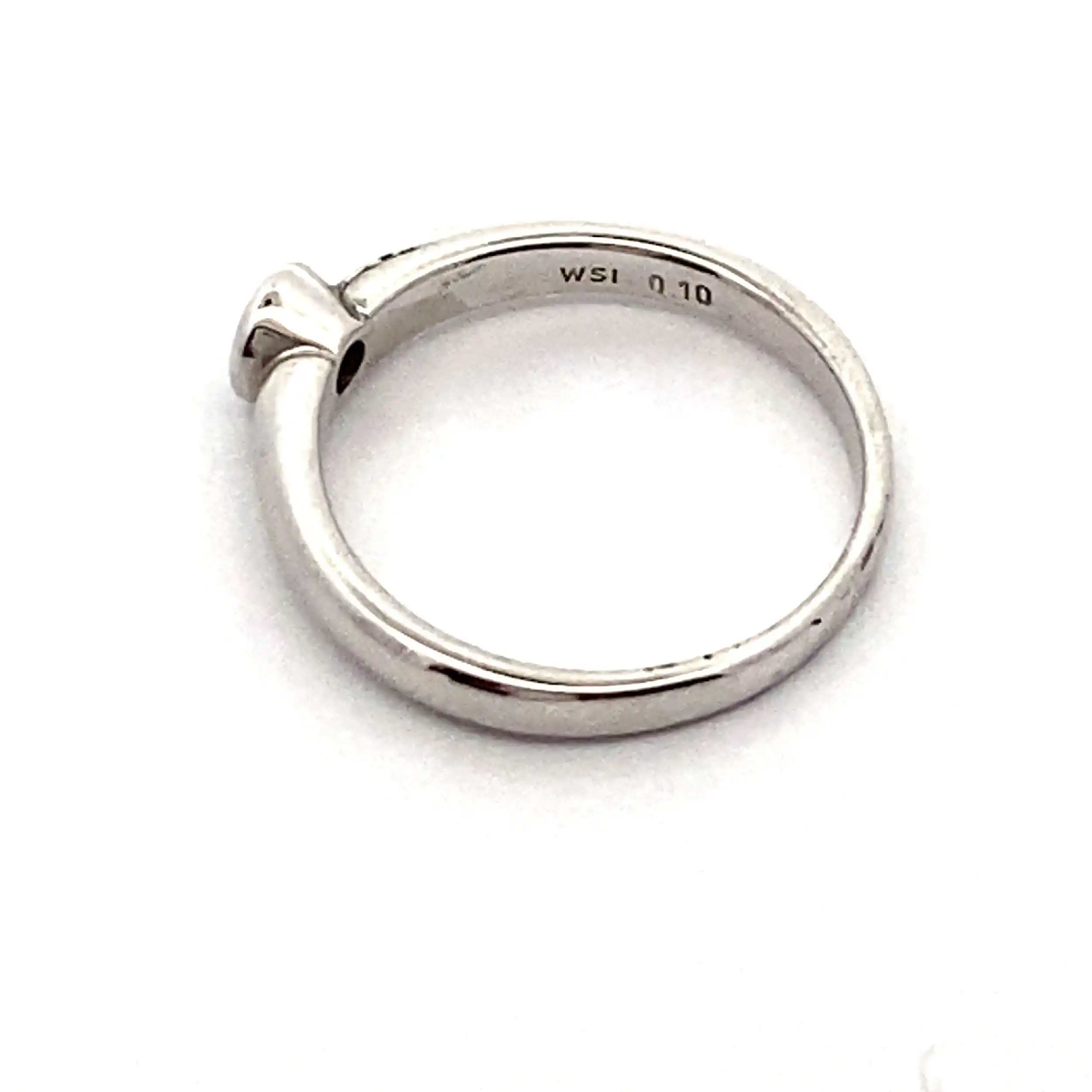 Ring Weißgold "Christ" mit Brillant Solitär, graviert mit 0,10ct