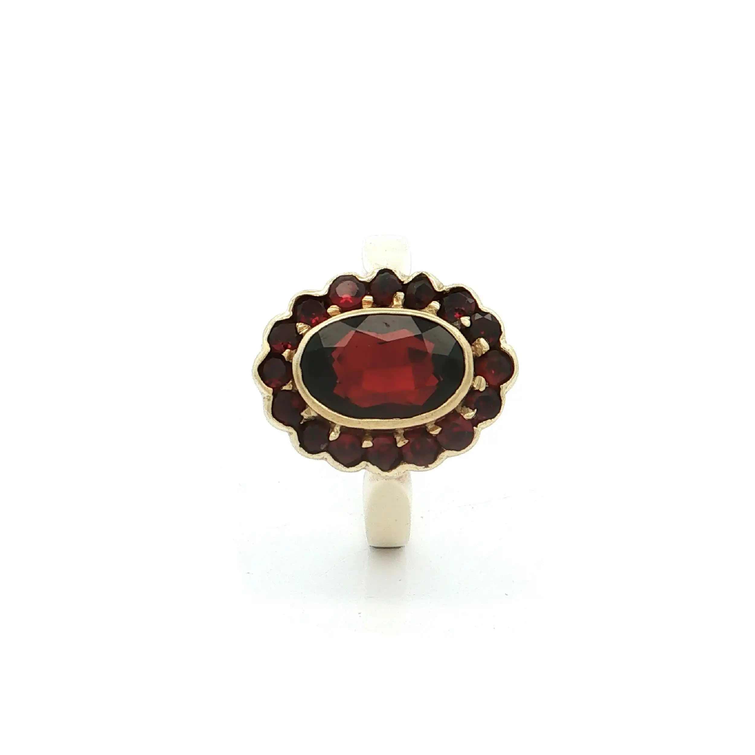 Ring Gelbgold mit Granat