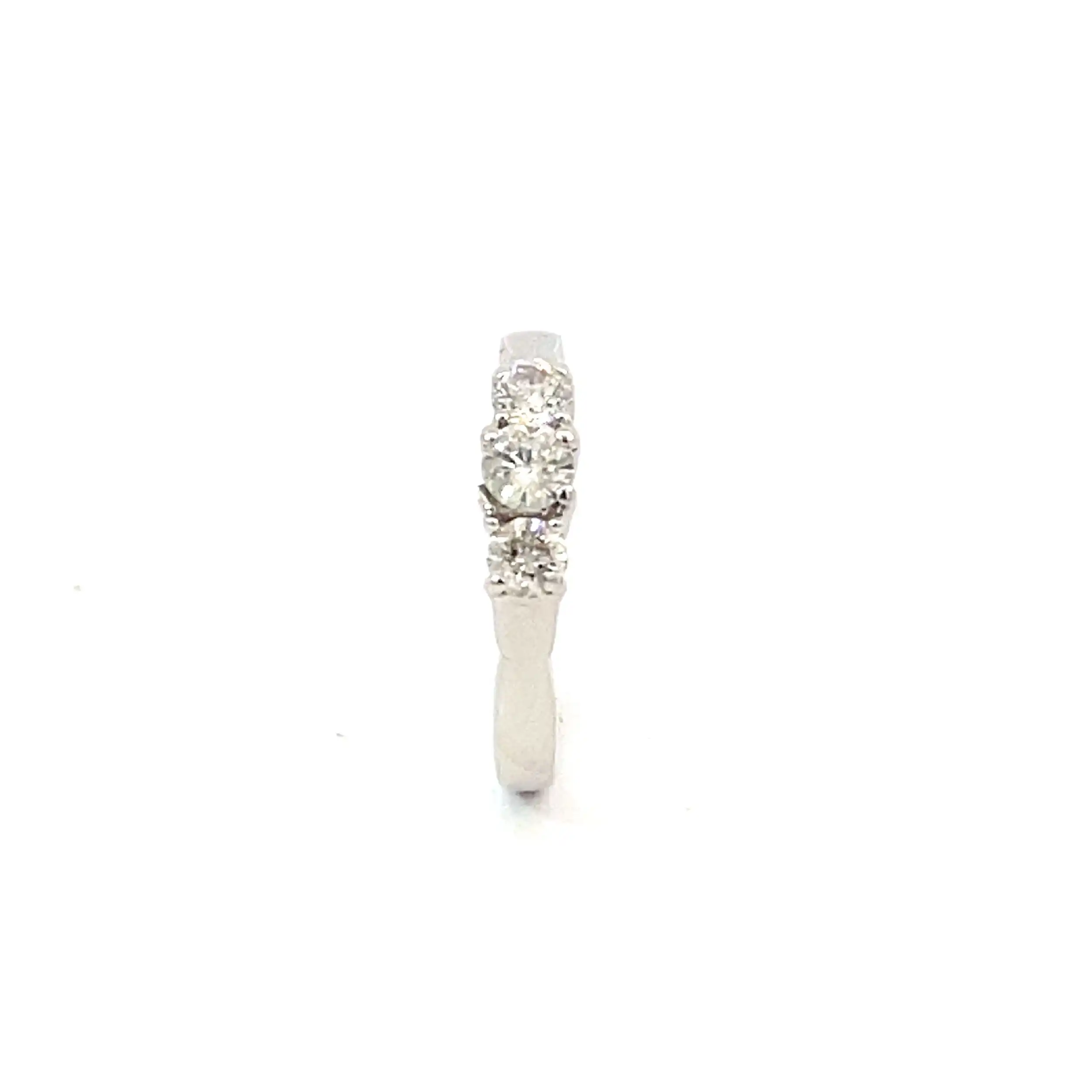 Ring Weißgold mit Brillanten Ring Weißgold mit Brillanten