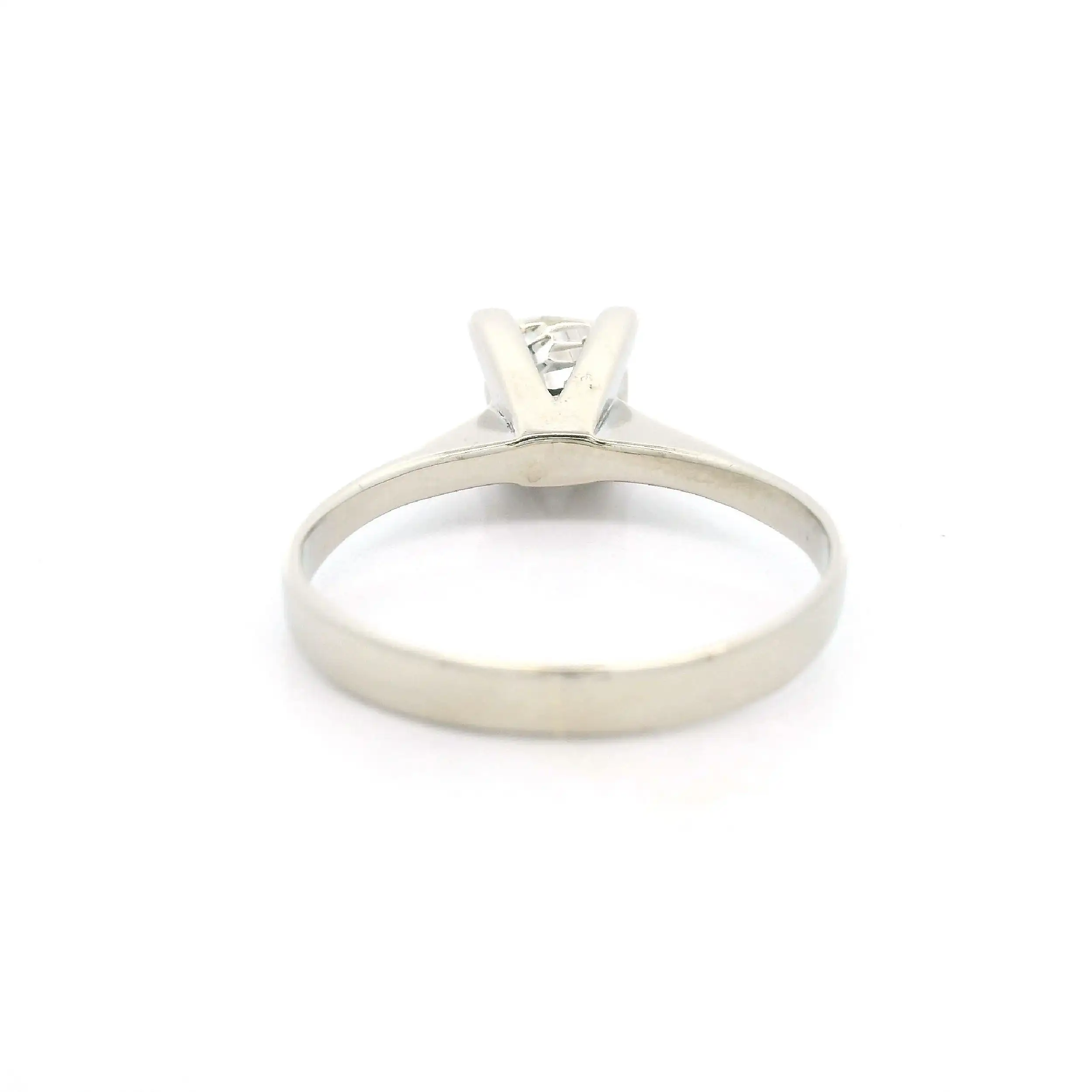 Ring Weißgold mit Brillant Ring Weißgold mit Brillant