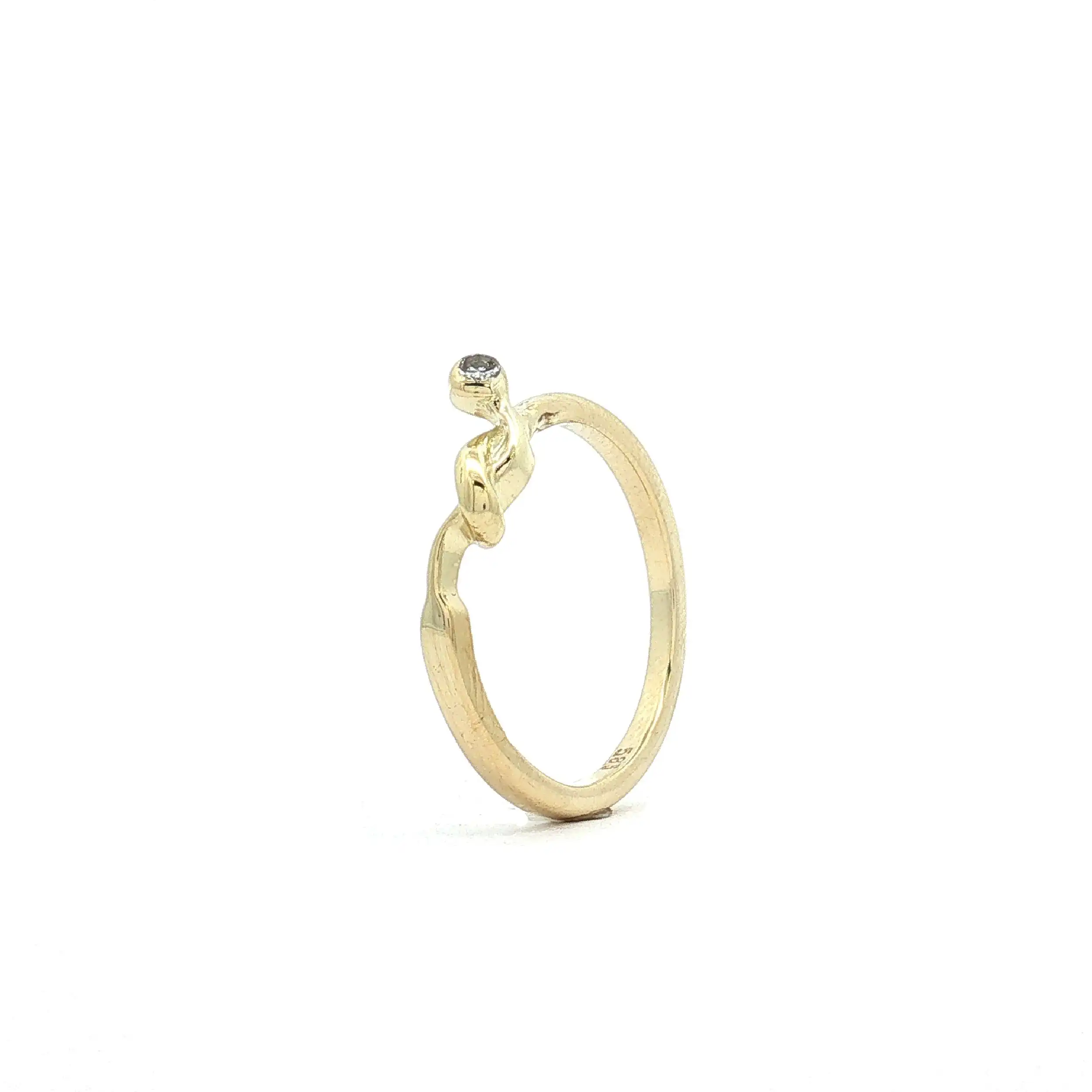 Ring Gelbgold mit Diamant Solitär Ring Gelbgold mit Diamant Solitär