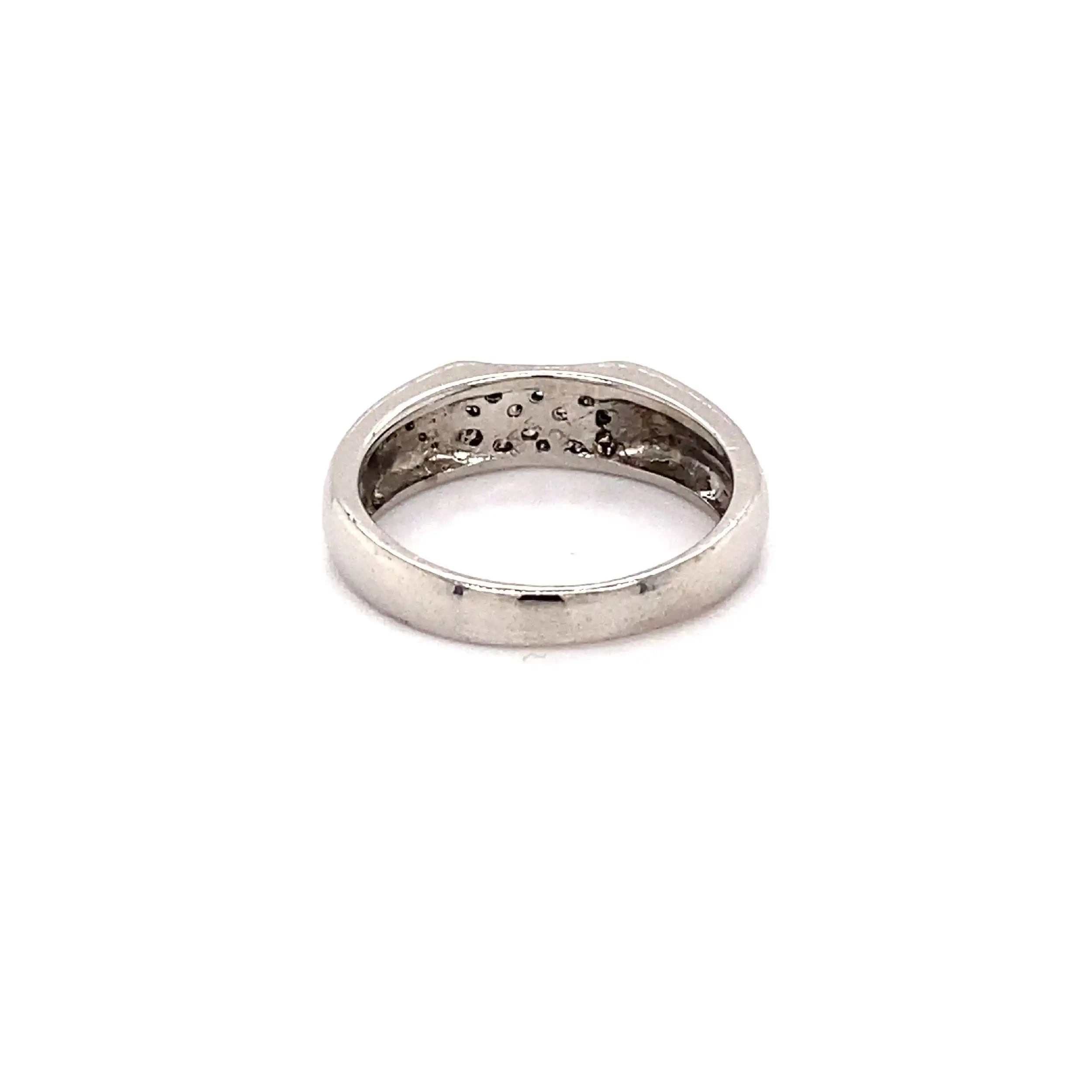 Ring Weißgold mit Diamanten Ring Weißgold mit Diamanten
