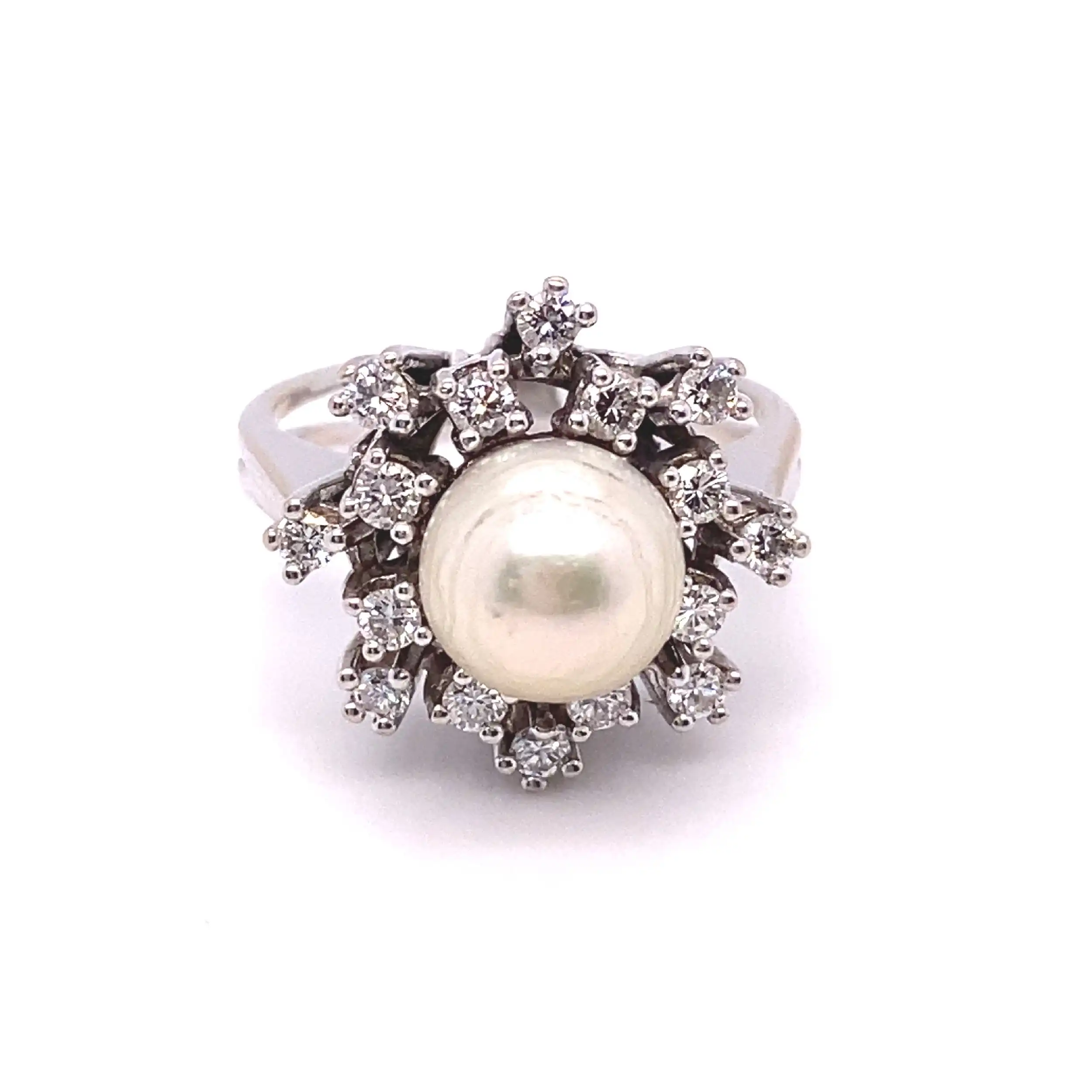 Ring Weißgold mit Perle und Brillanten Ring Weißgold mit Perle und Brillanten