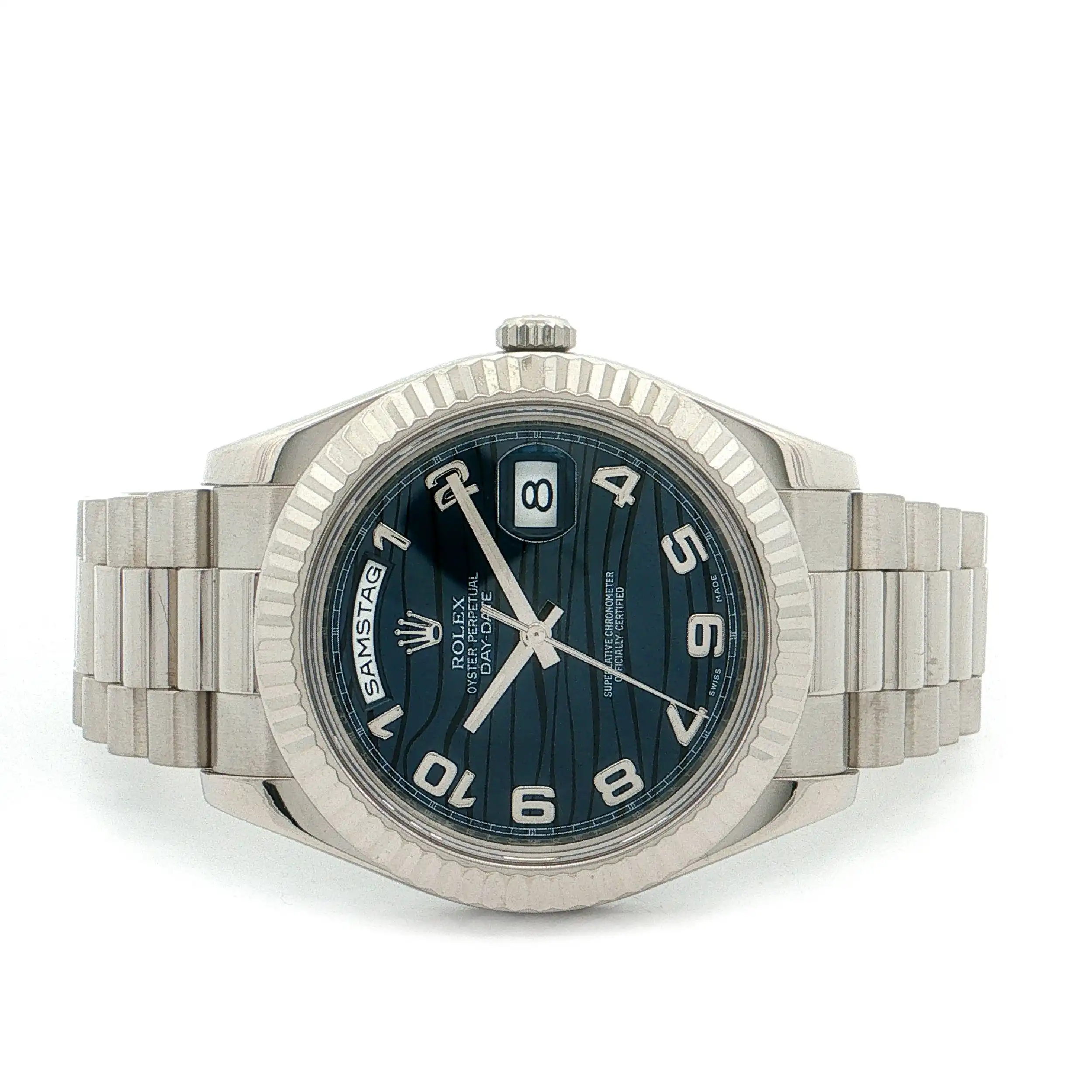 Herrenuhr Rolex DayDate II 41mm Weißgold Ref.218239 - Frisch Revisionsiert bei Rolex 08/26 Herrenuhr Rolex DayDate II 41mm Weißgold Ref.218239 - Frisch Revisionsiert bei Rolex 08/26