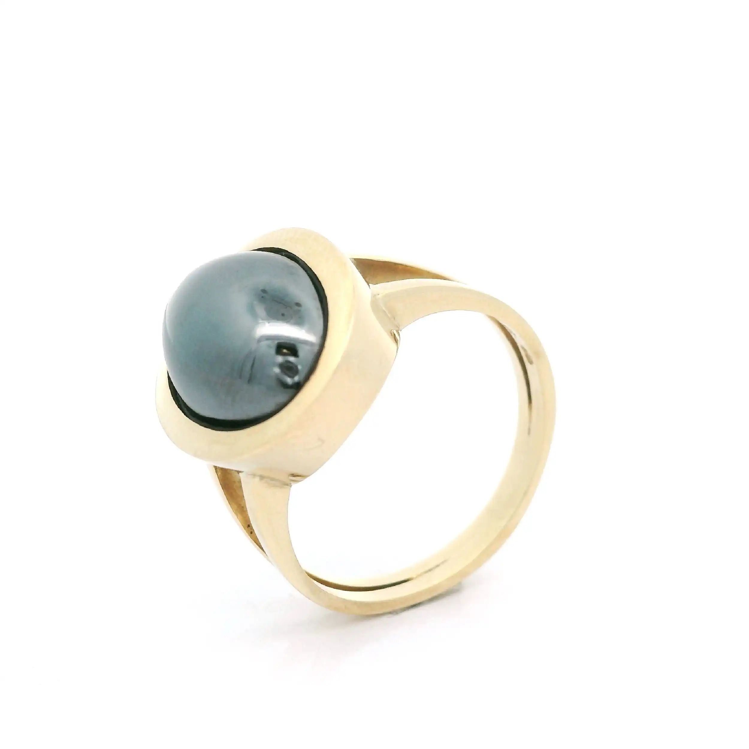 Ring Gelbgold mit Cabochon Ring Gelbgold mit Cabochon