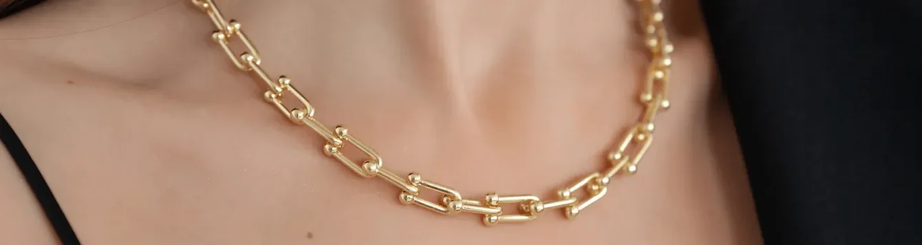 Collier aus Gold Collier aus Gold