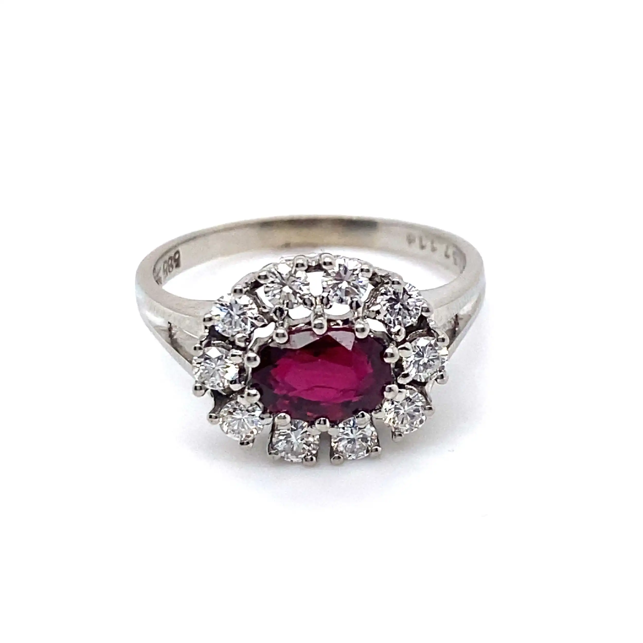 Ring Weißgold mit Rubin, graviert mit 1.18ct und 10 Brillanten, graviert mit 0,57ct, mit Befundbericht von EPL Ring Weißgold mit Rubin, graviert mit 1.18ct und 10 Brillanten, graviert mit 0,57ct, mit Befundbericht von EPL