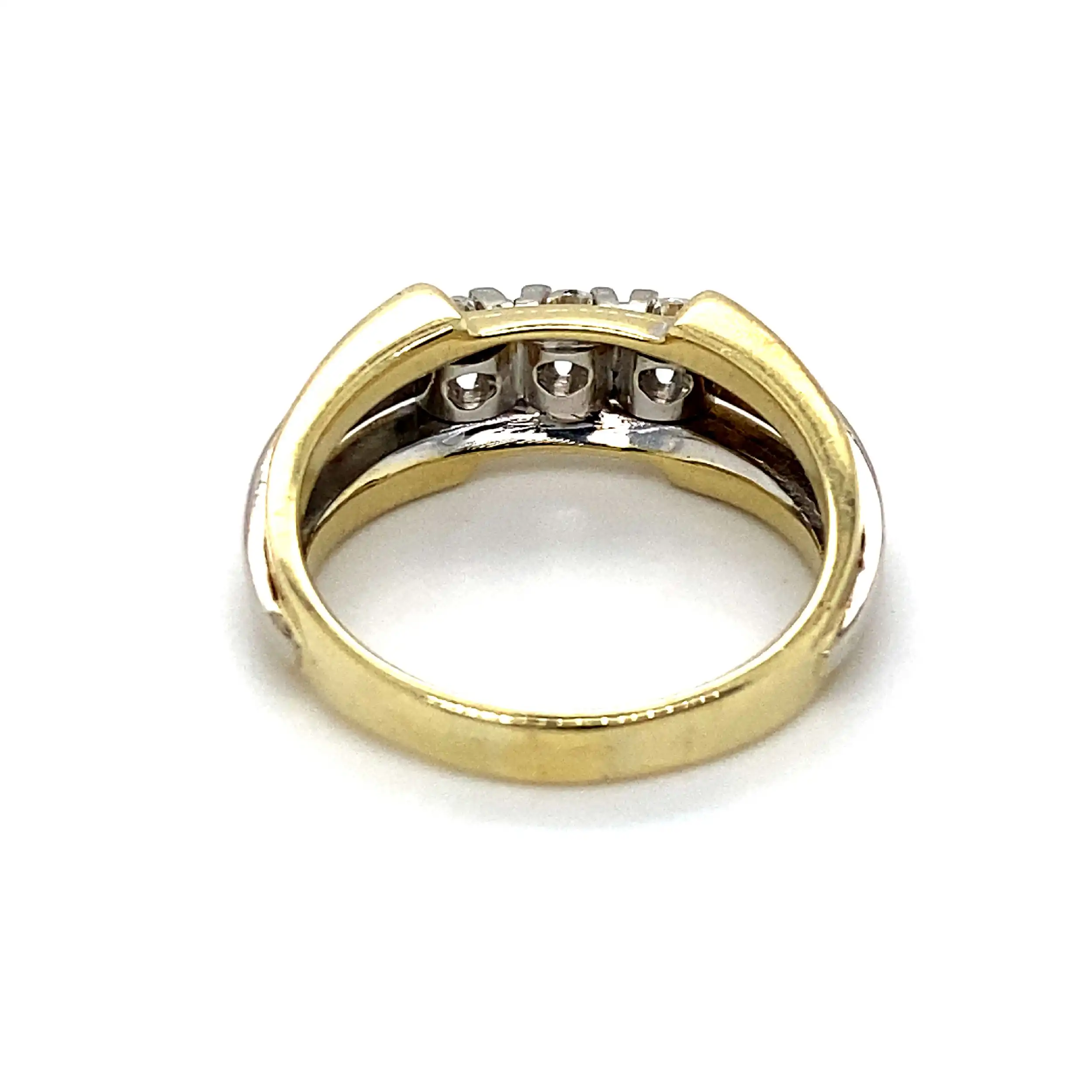 Ring Bicolor mit Brillanten Ring Bicolor mit Brillanten
