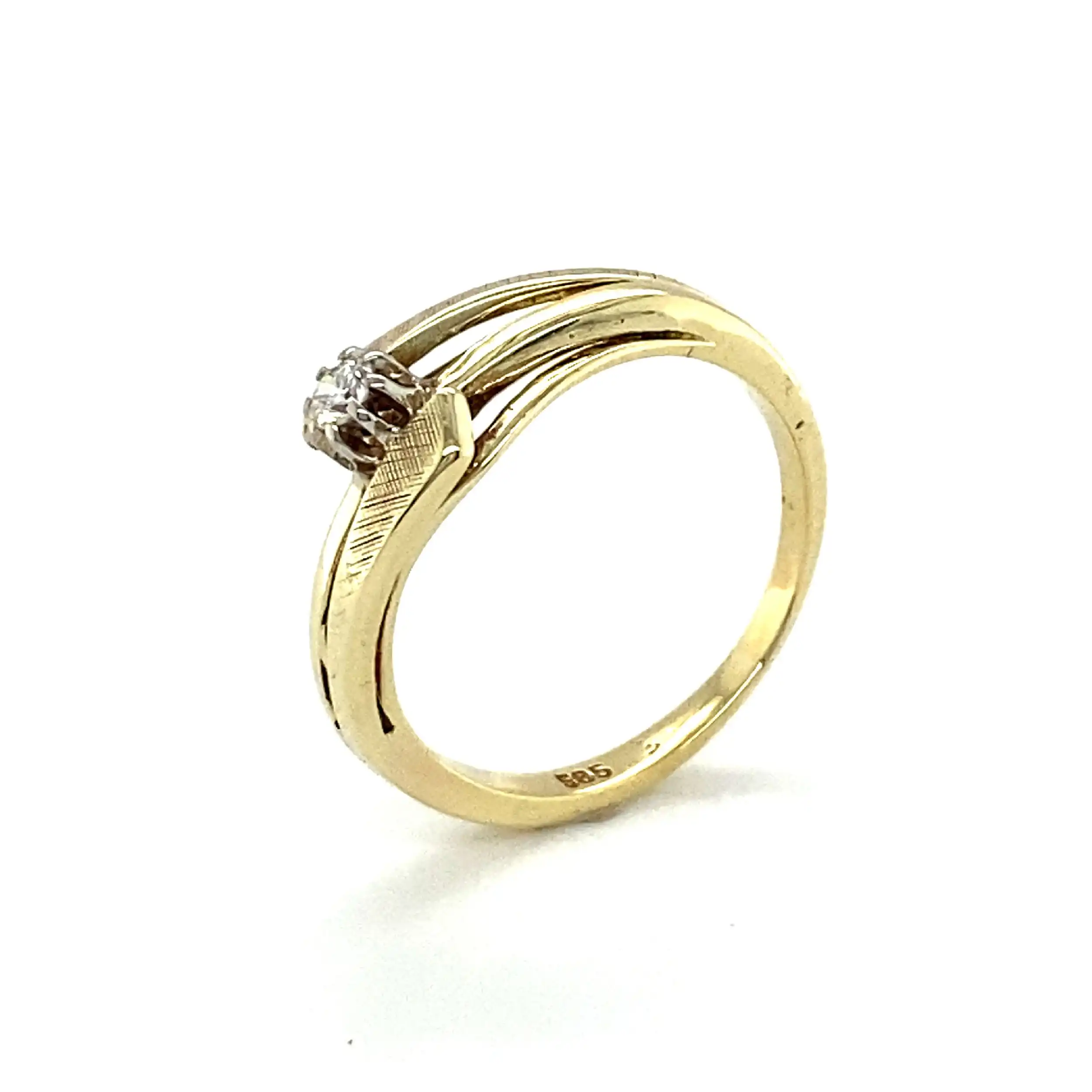 Ring Gelbgold mit Brillant Ring Gelbgold mit Brillant