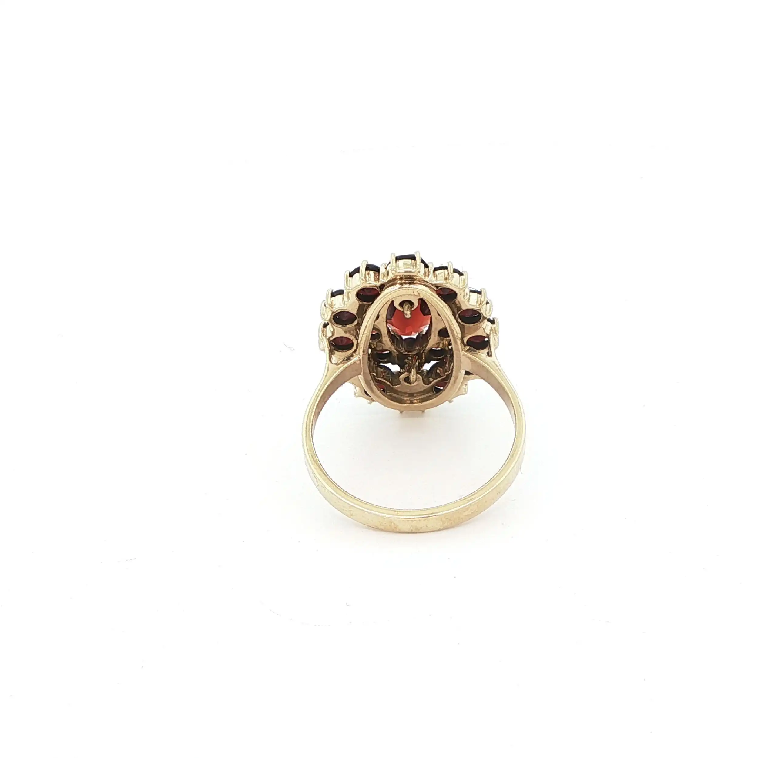 Ring Gelbgold mit Granat Ring Gelbgold mit Granat