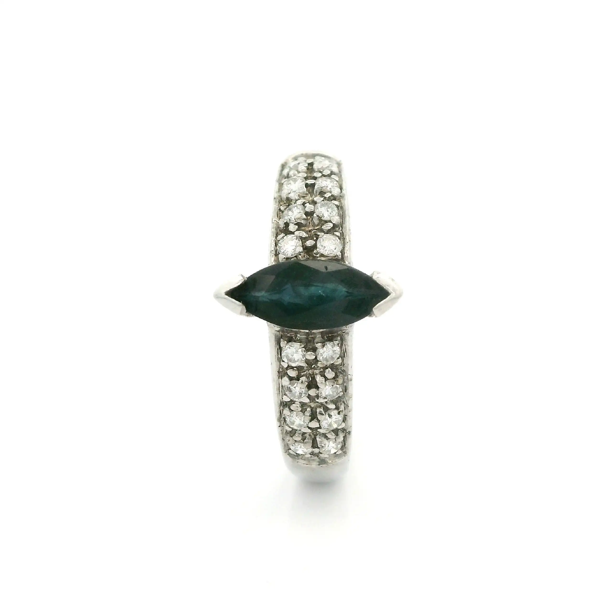 Ring Weißgold mit Brillanten und Saphir Ring Weißgold mit Brillanten und Saphir