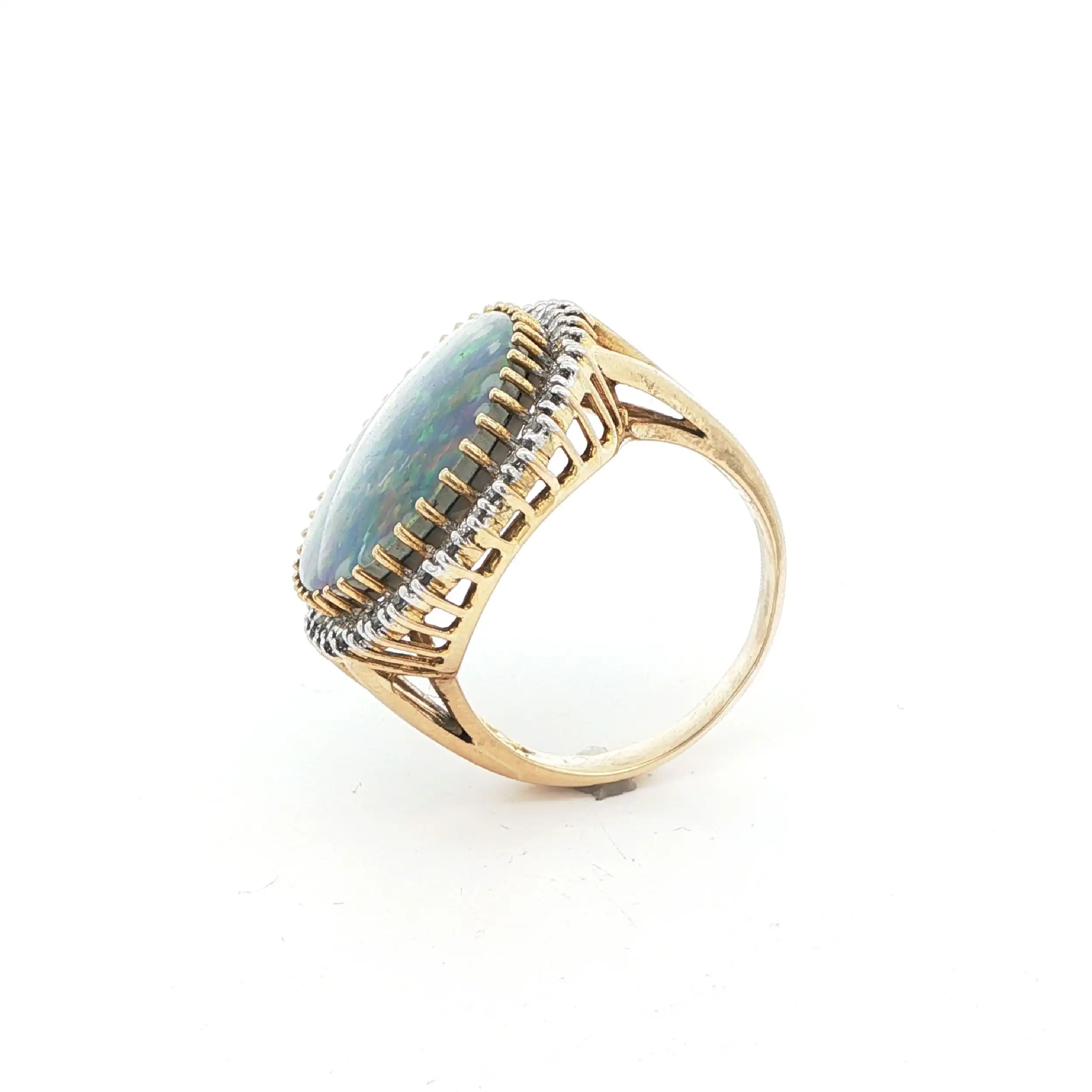 Ring Gelbgold mit Brillanten und Opaldublette
