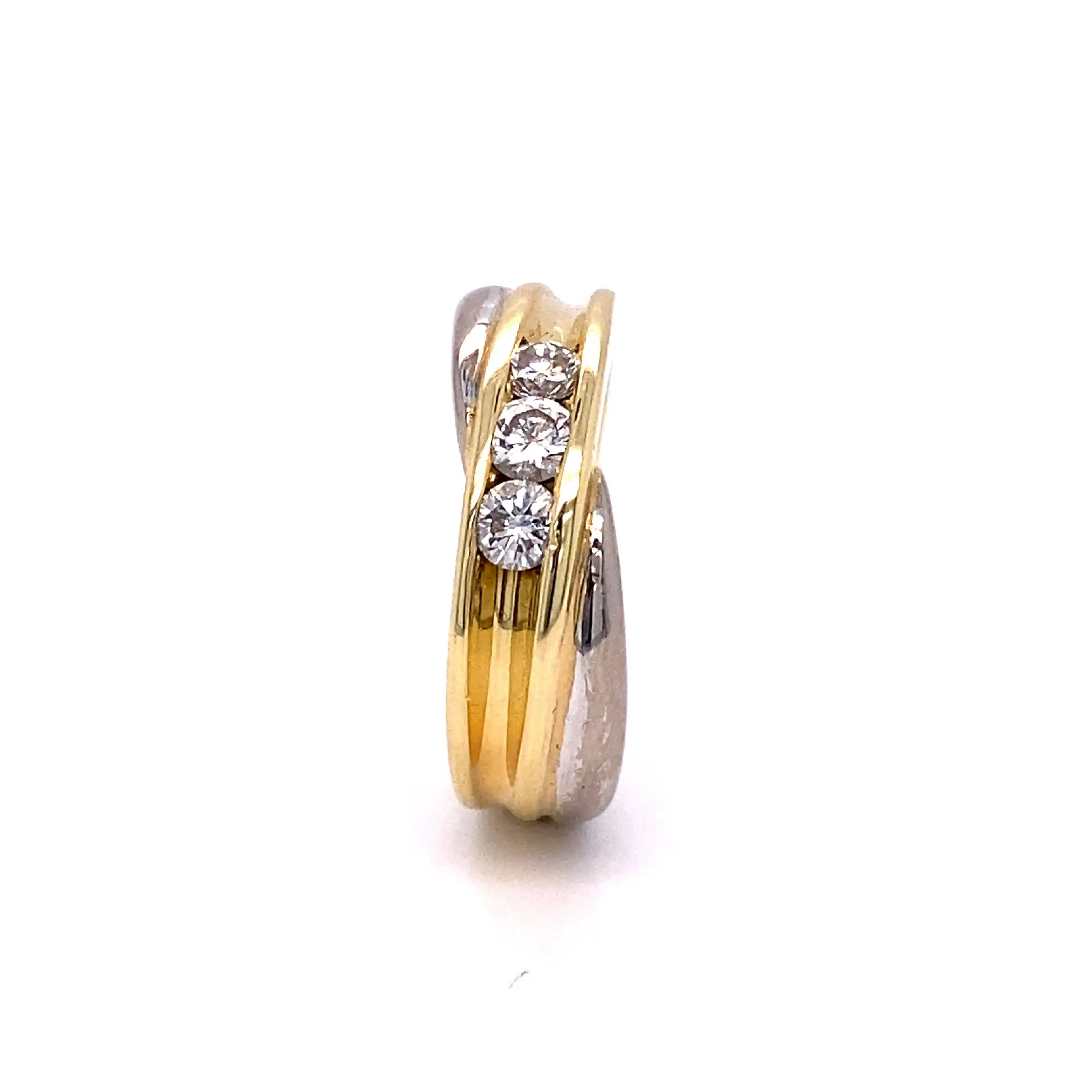 Ring Bicolor mit 3 Brillanten Ring Bicolor mit 3 Brillanten