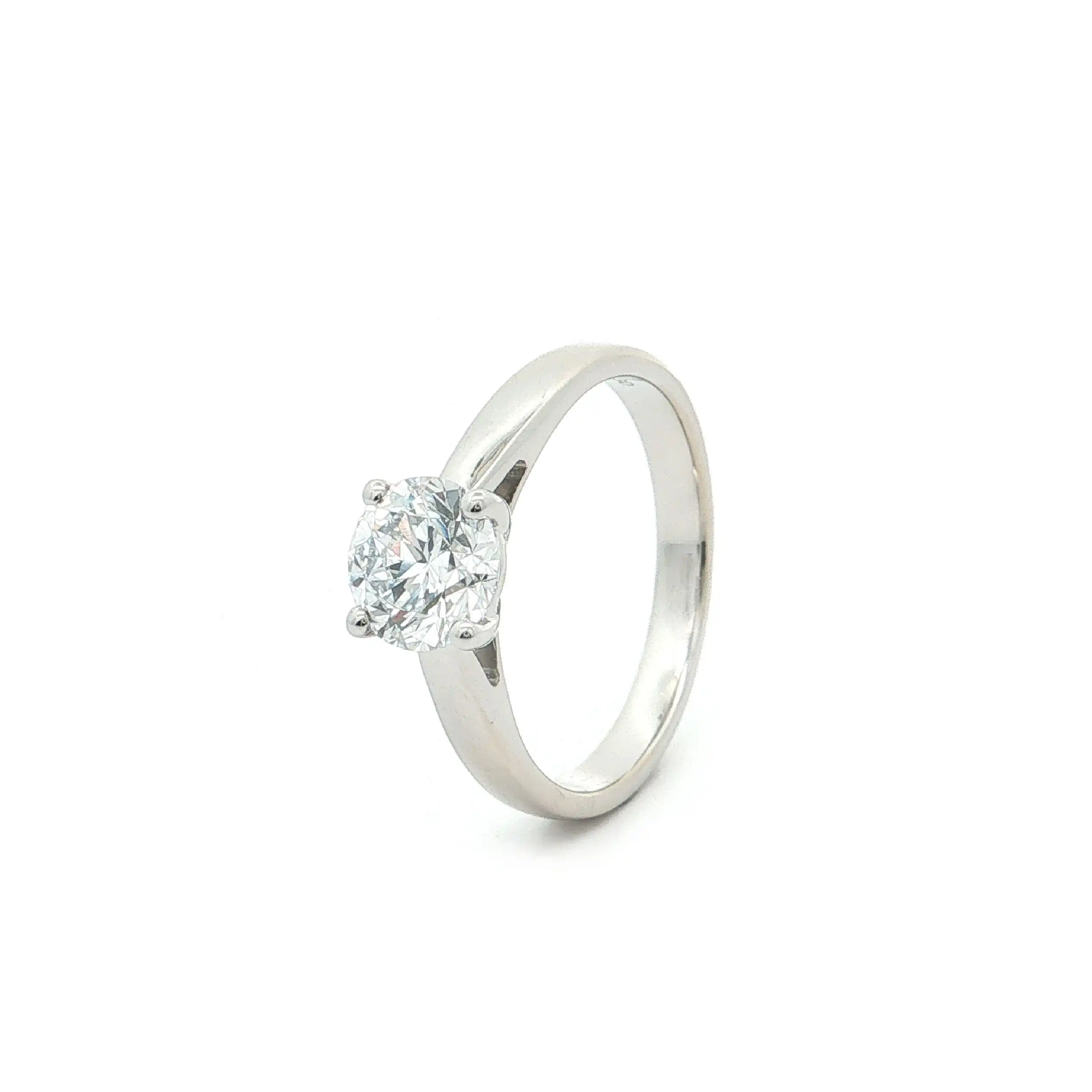 Ring Weißgold mit Labgrown Diamond im Brillantschliff Ring Weißgold mit Labgrown Diamond im Brillantschliff