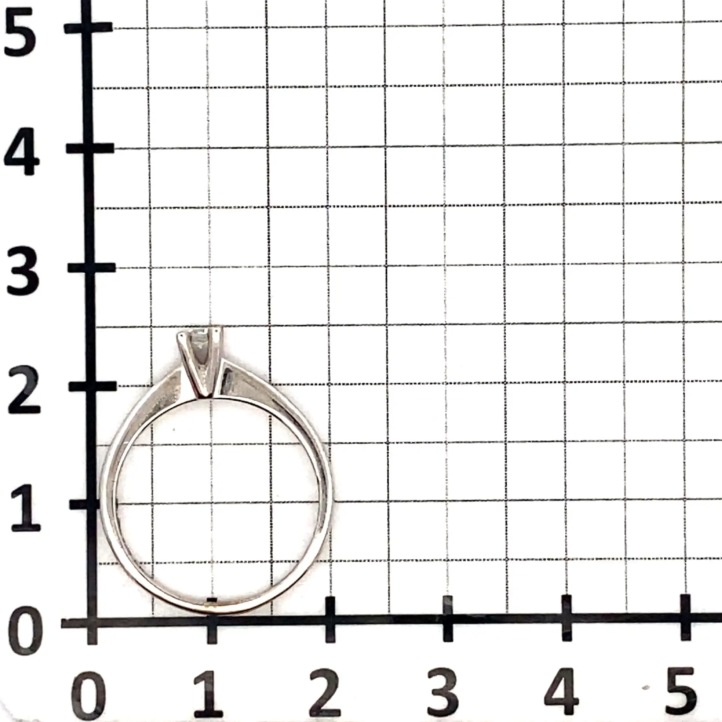 Ring Weißgold mit Brillant Solitär, graviert mit 0,09ct