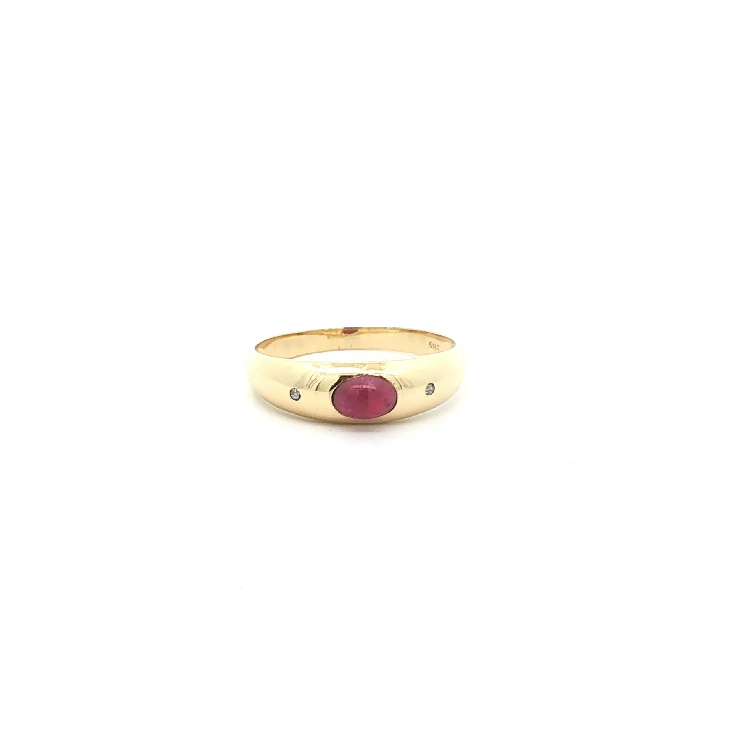 Ring Gelbgold mit Rubin Cabochon & Diamanten