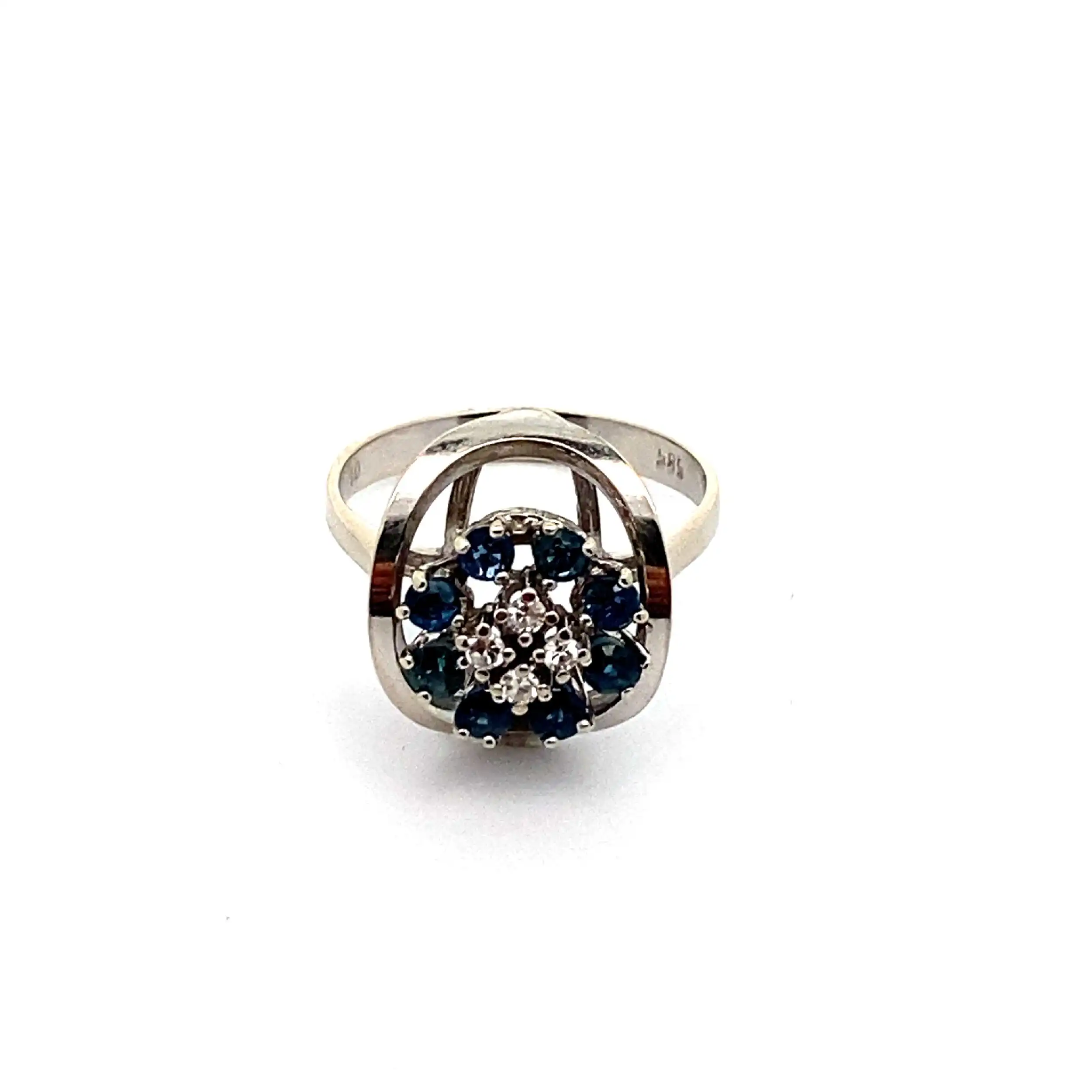 Ring Weißgold mit Saphir und Diamanten Ring Weißgold mit Saphir und Diamanten