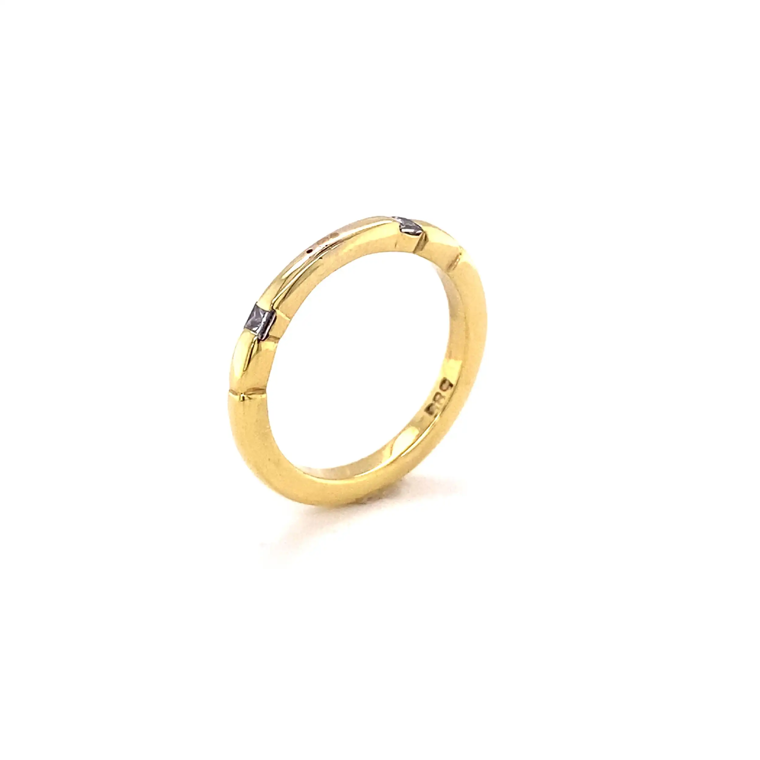 Ring Gelbgold mit 2 Princess Cut Diamanten ca. 0,08ct Ring Gelbgold mit 2 Princess Cut Diamanten ca. 0,08ct