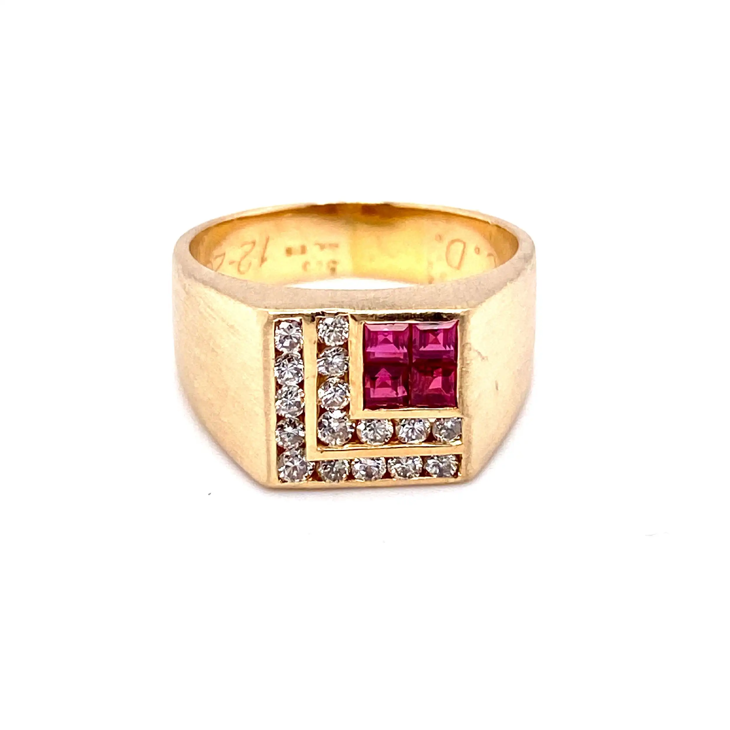 Ring Gelbgold mit Rubinen, graviert mit 0,21ct und Brillanten, graviert mit 0,38ct Ring Gelbgold mit Rubinen, graviert mit 0,21ct und Brillanten, graviert mit 0,38ct
