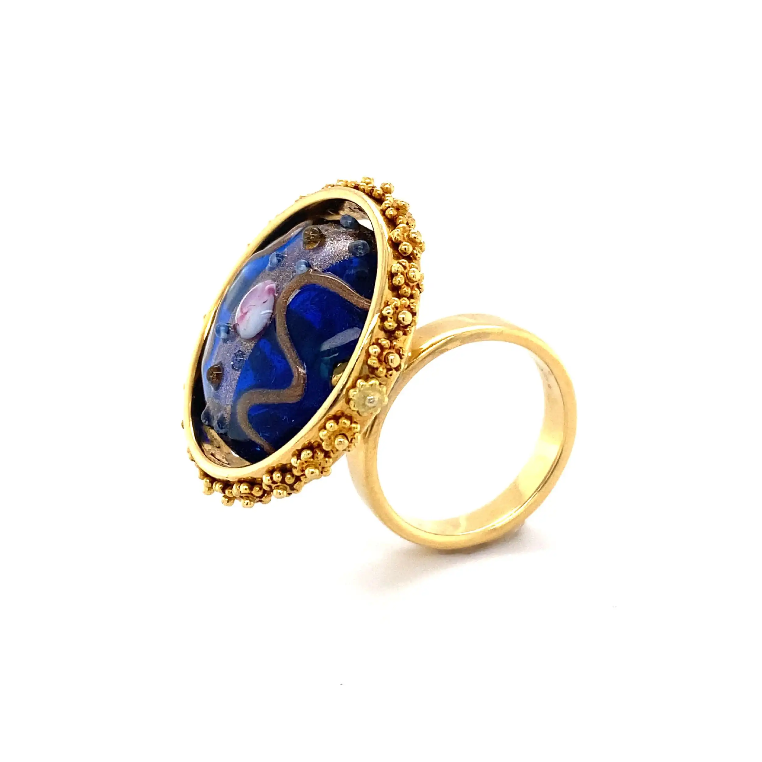 Ring Gelbgold mit blauem Farbstein Ring Gelbgold mit blauem Farbstein