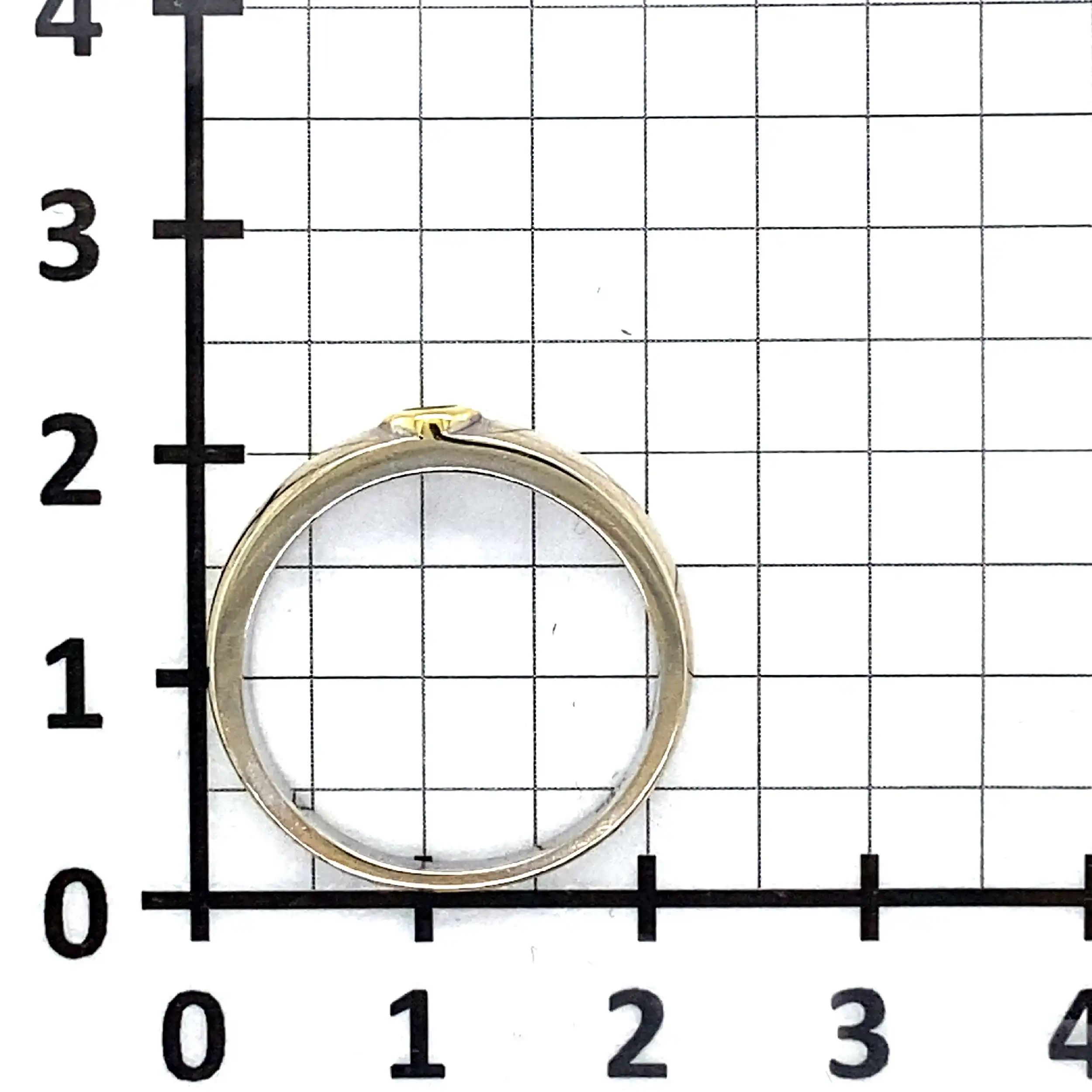 Ring Bicolor mit Brillant, graviert mit 0,08ct Ring Bicolor mit Brillant, graviert mit 0,08ct
