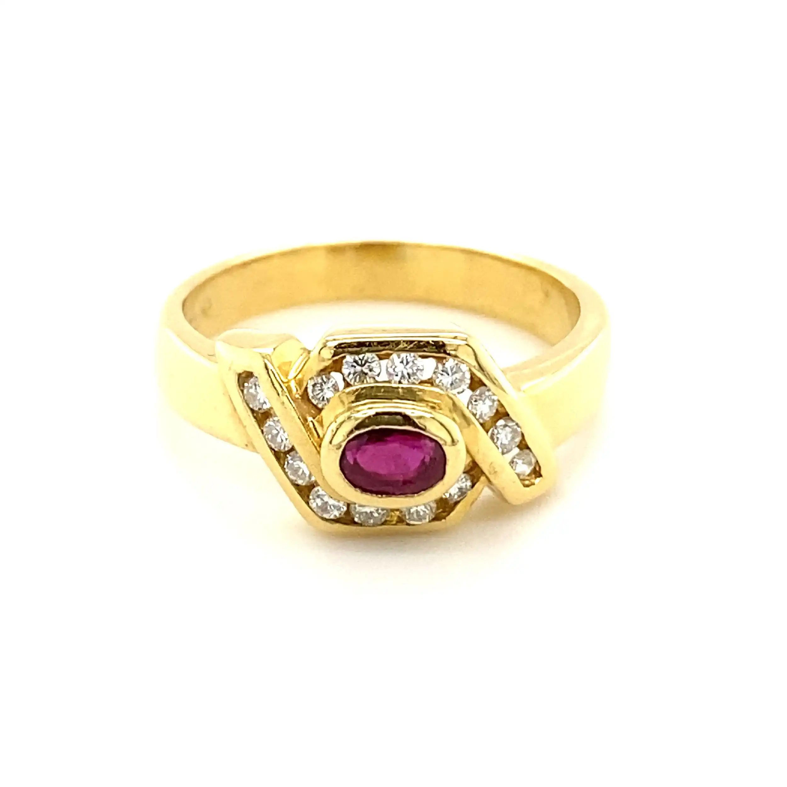 Ring Gelbgold mit Rubin & Brillanten