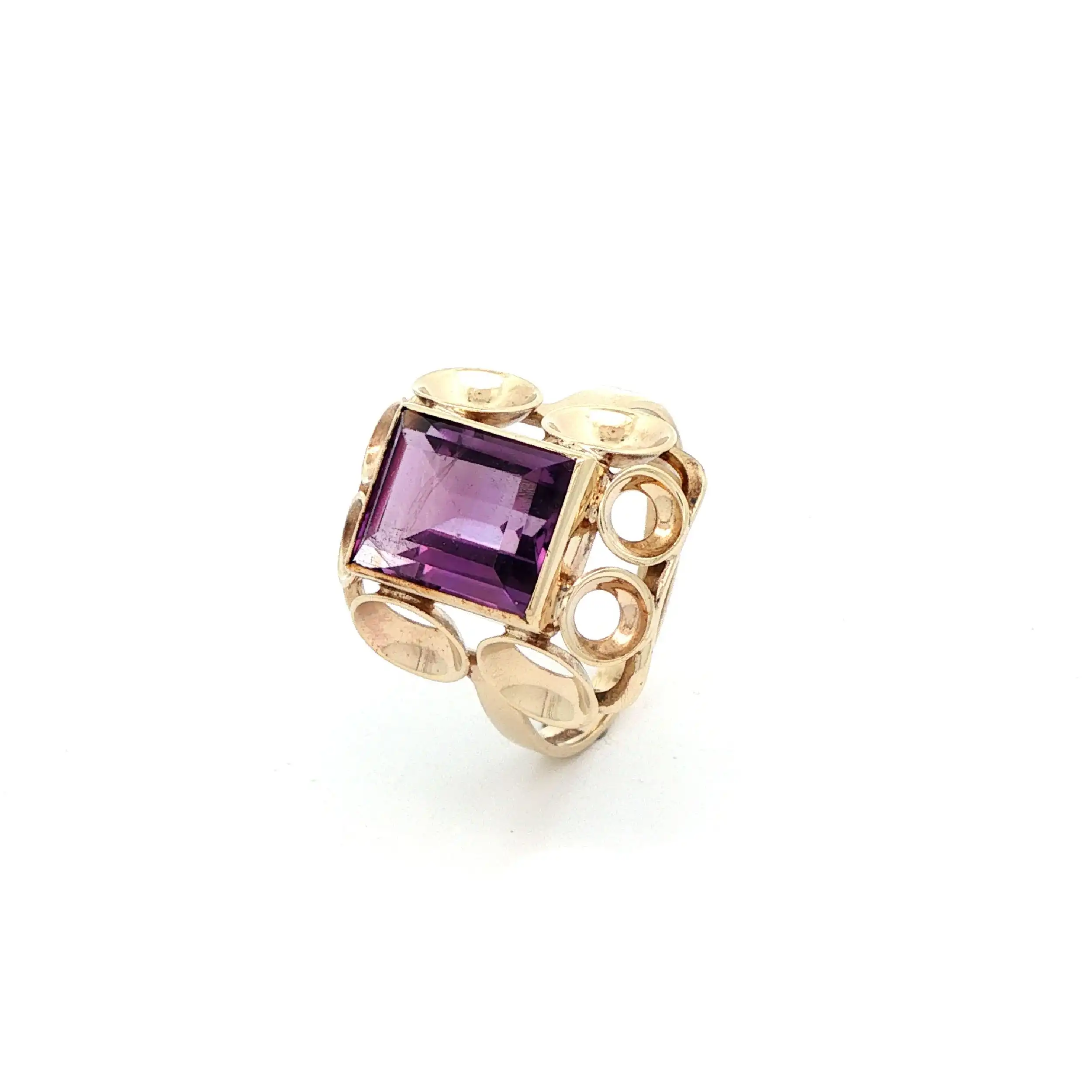 Ring Gelbgold mit Amethyst Ring Gelbgold mit Amethyst