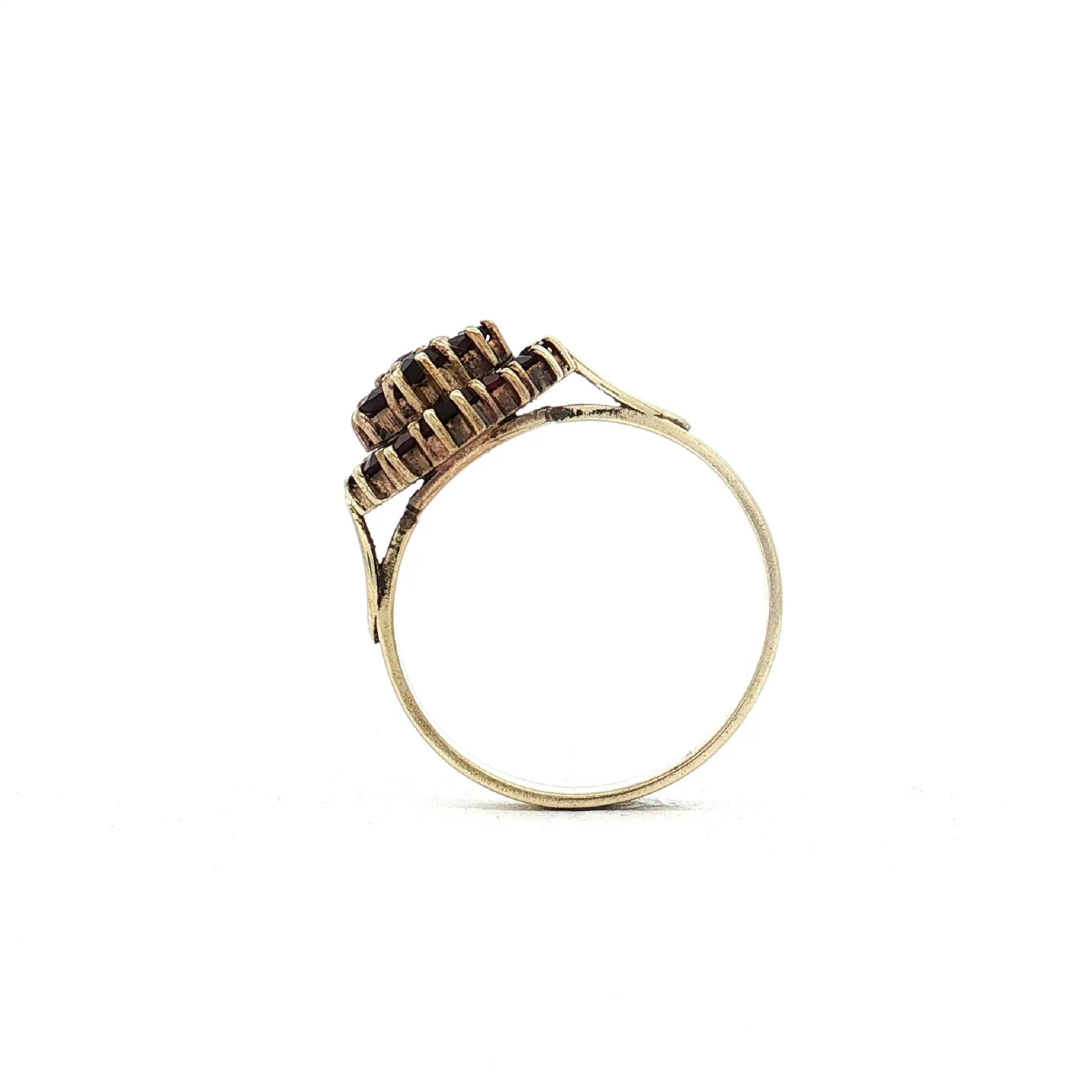 Ring Gelbgold mit Granat